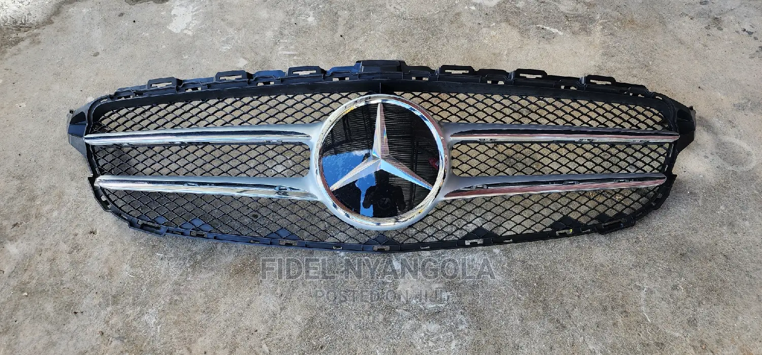 Mercedes Benz C200/C250 AMG Package Front Grill