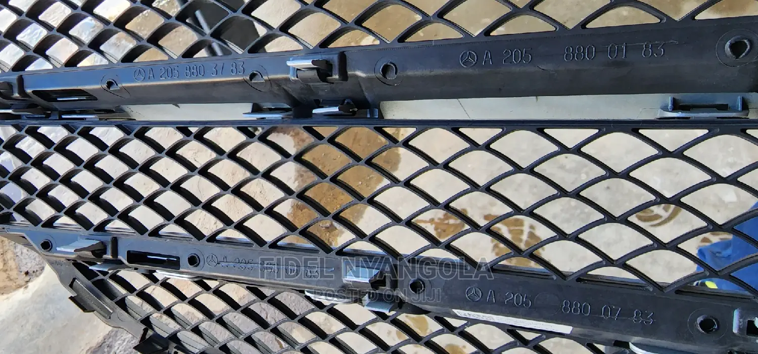 Mercedes Benz C200/C250 AMG Package Front Grill