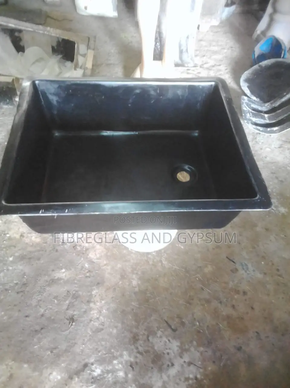 Fibreglass Sinks for Hospitals and Schools