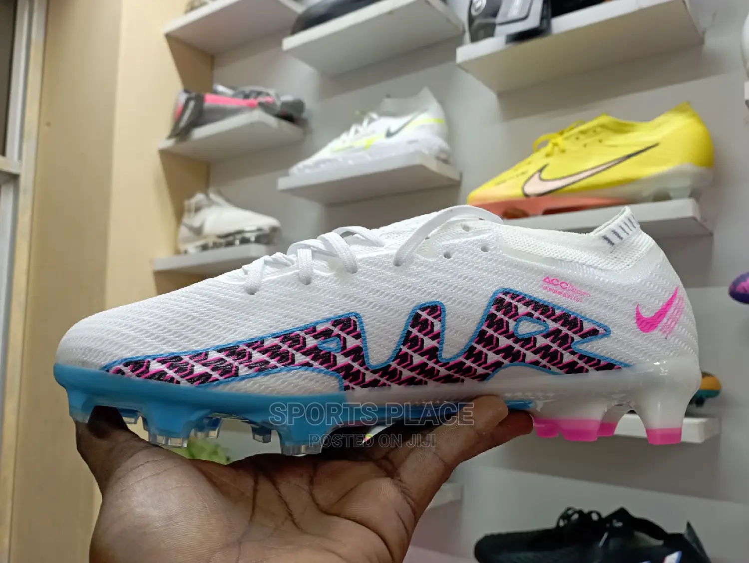 Latest Nike Mercurial Vapor 15 Air Zoom-Low Football Shoes