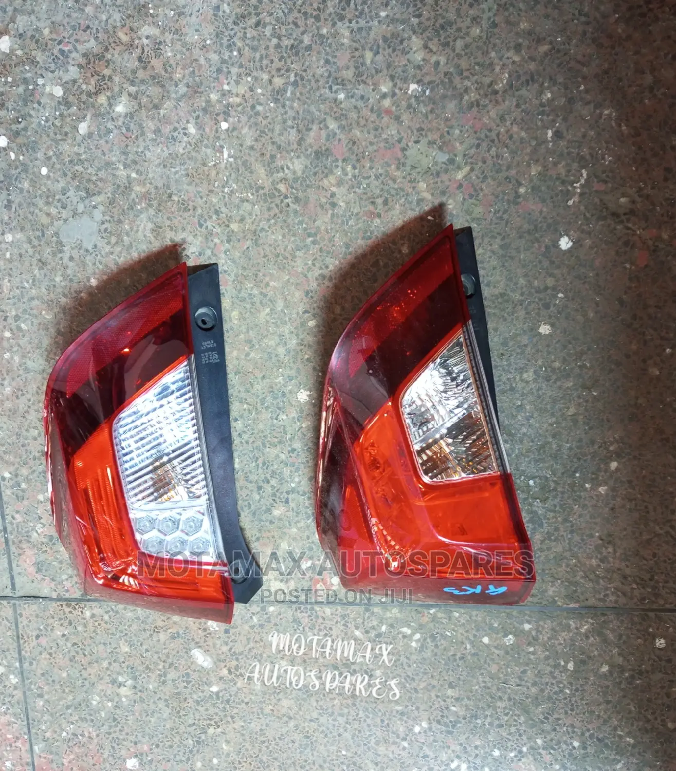 Honda Fit Gk3 2014/15 Tail Light.