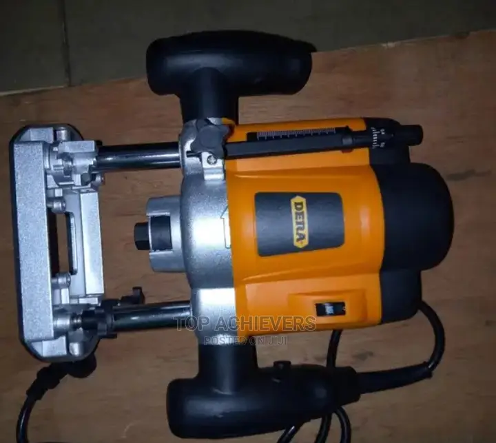 Dera Wood Router