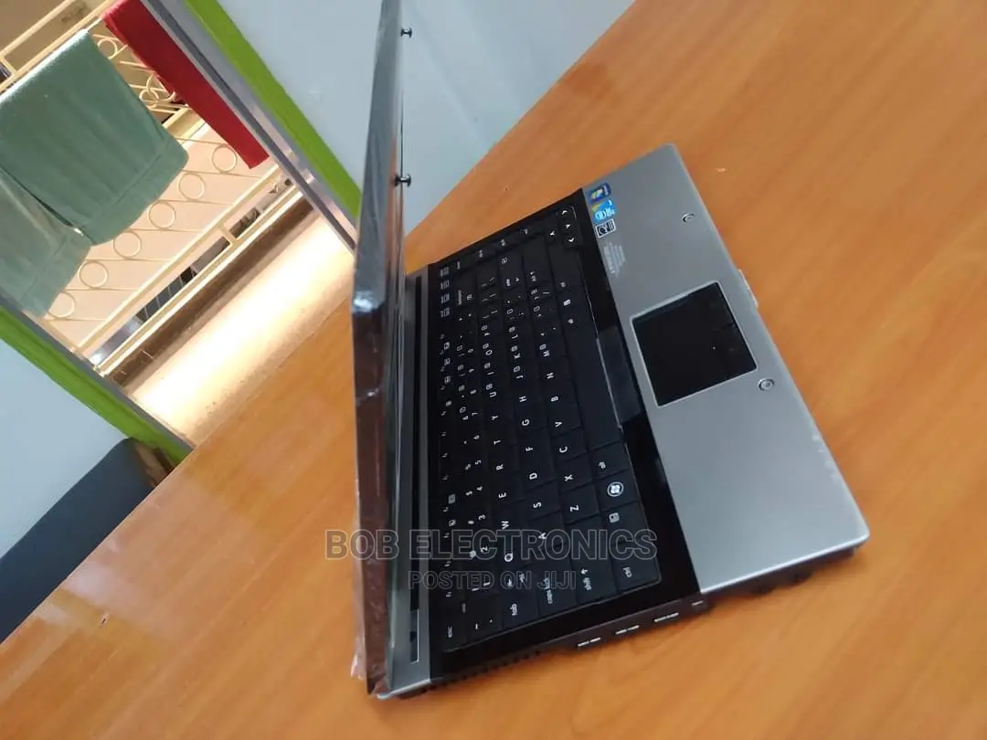 Laptop HP Compaq 8440p 4GB Intel Core I5 HDD 320GB