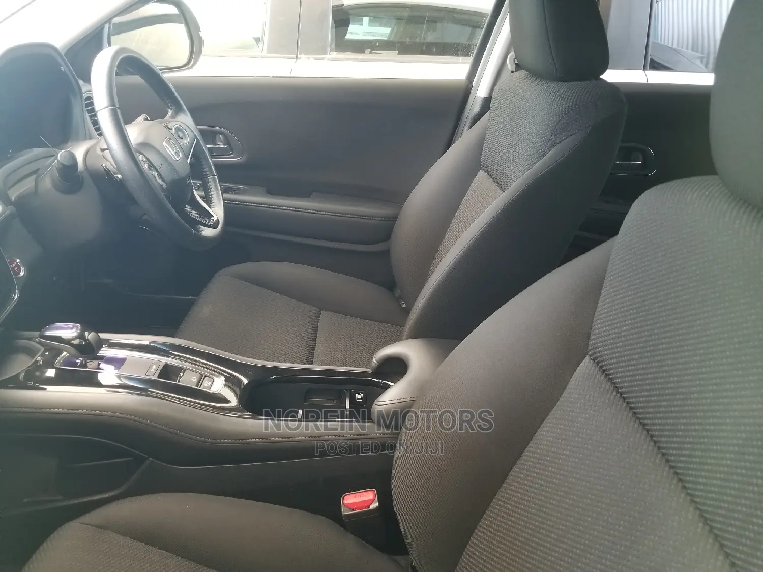 Honda Vezel 1.5 4WD 2015 White