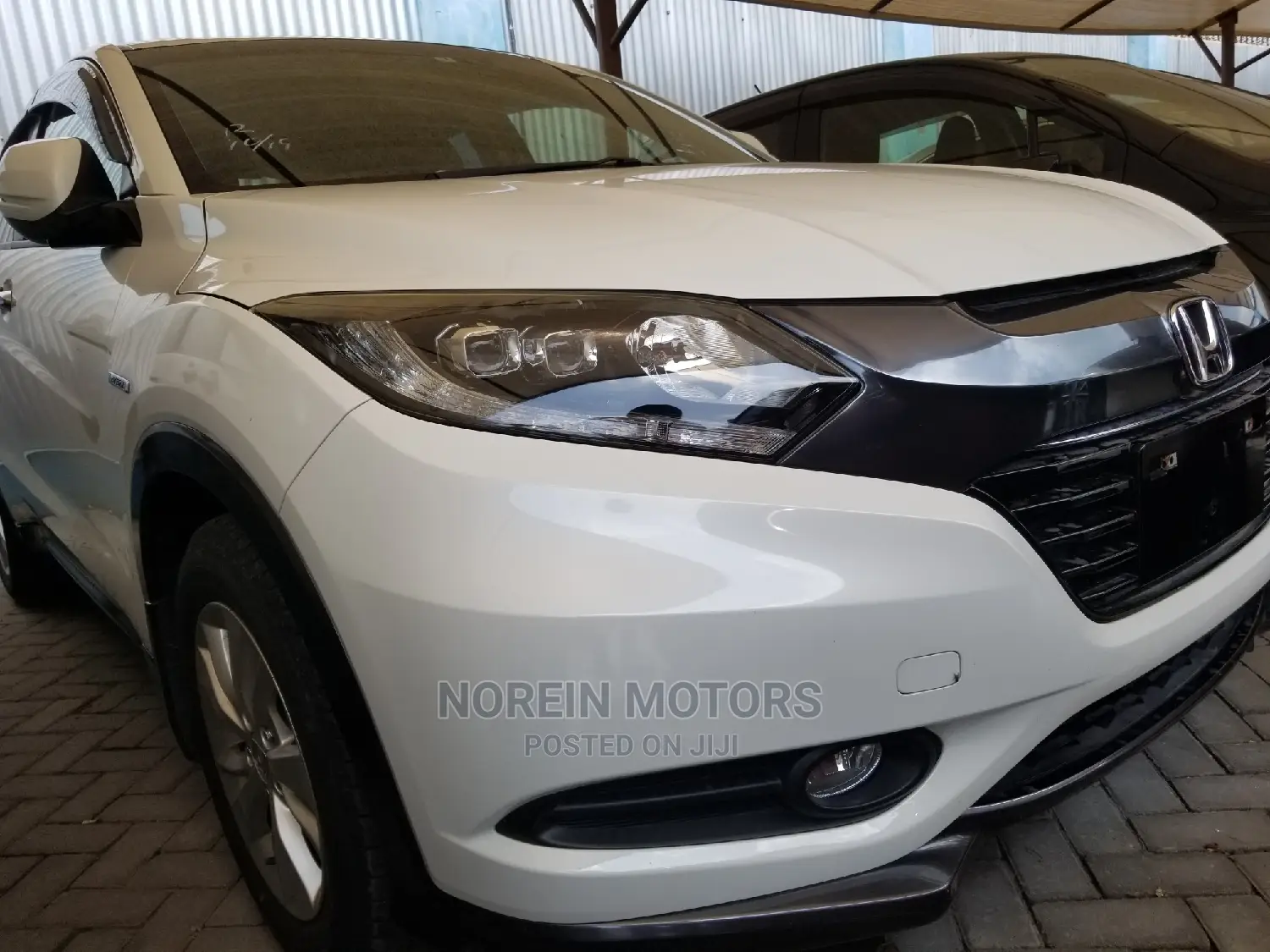 Honda Vezel 1.5 4WD 2015 White