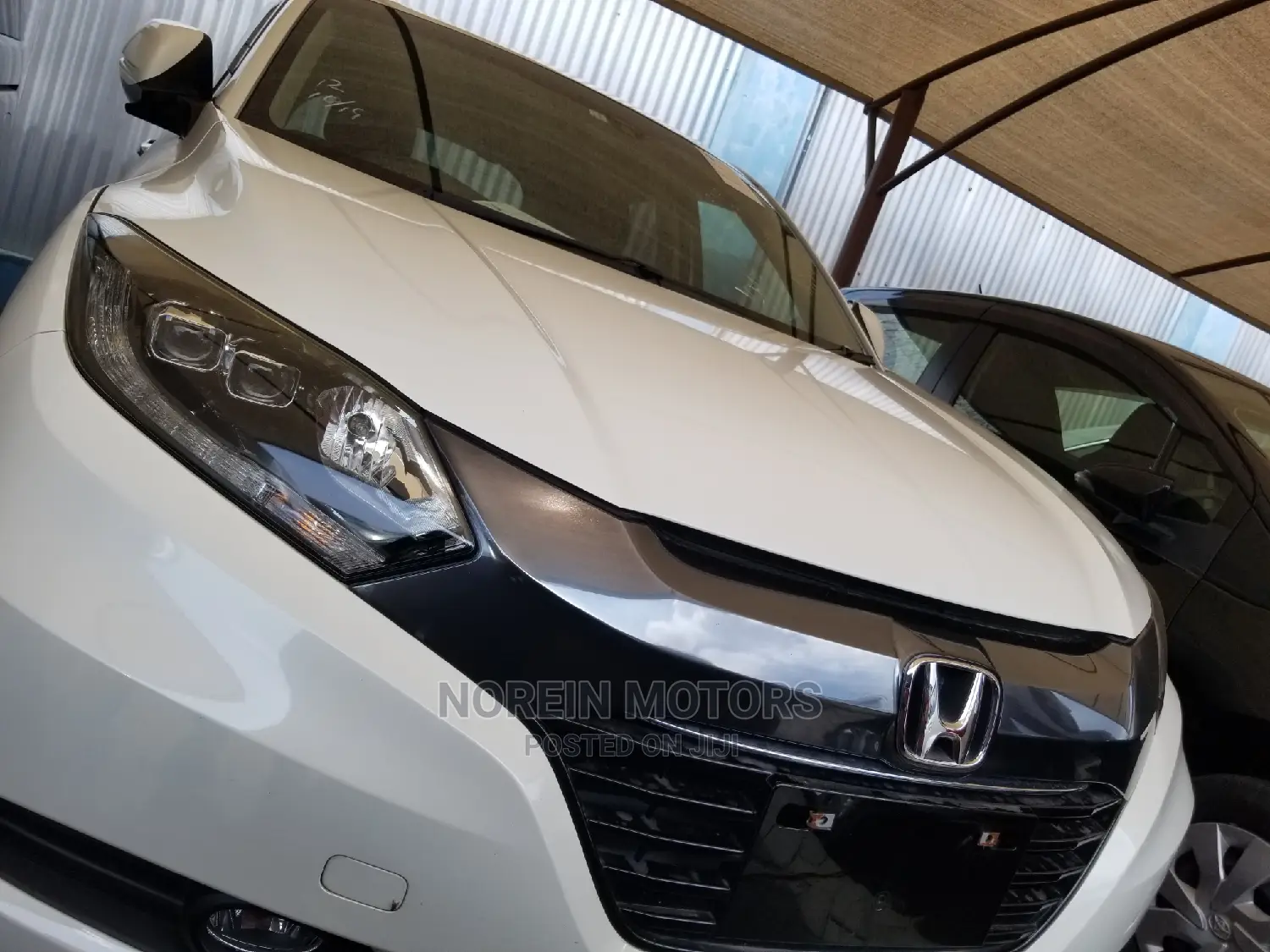 Honda Vezel 1.5 4WD 2015 White