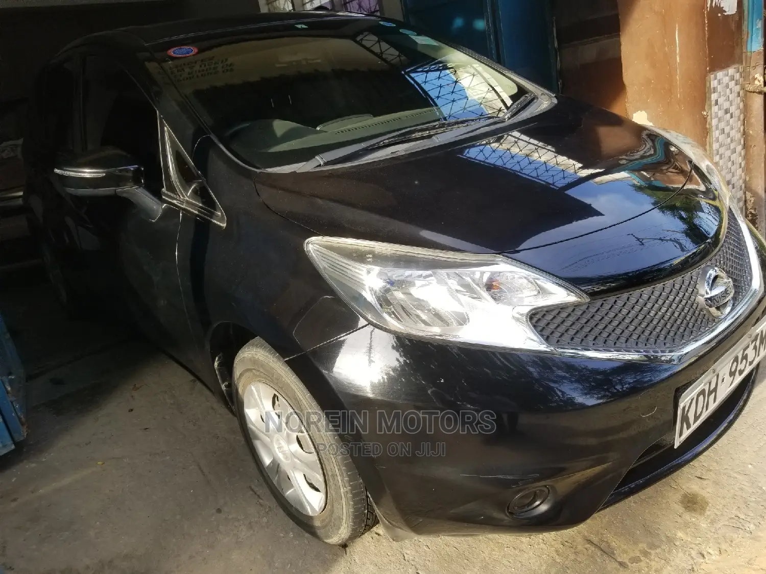 Nissan Note 1.6 Petrol 2014 Black
