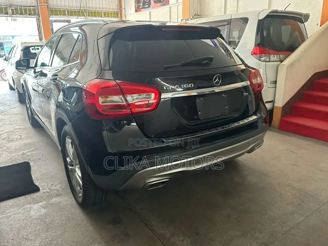 Mercedes-Benz GLA-Class 2016 Black