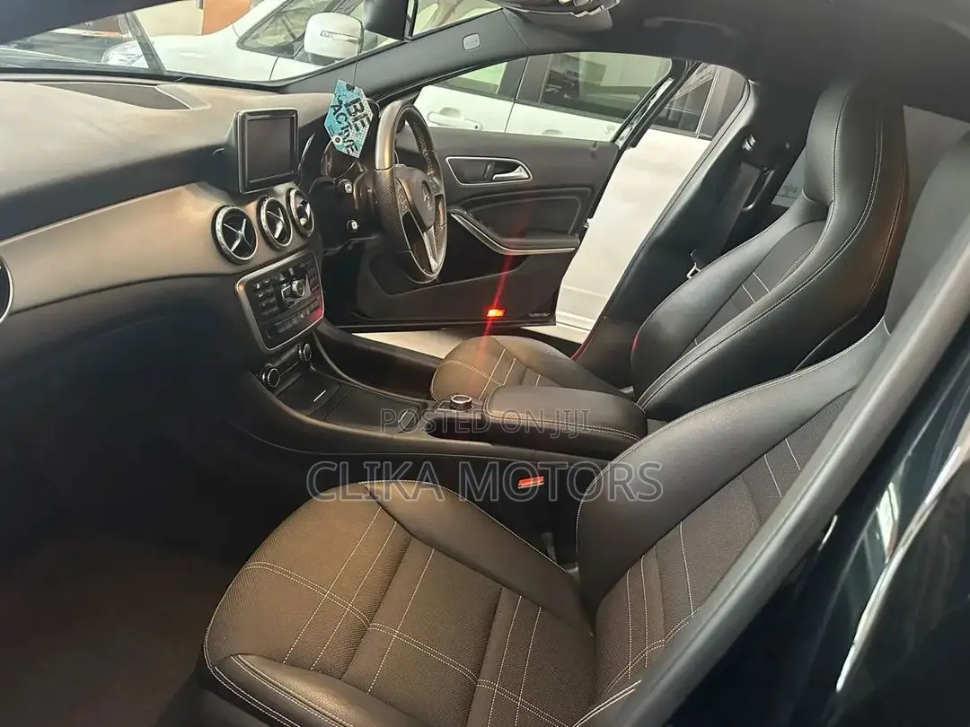 Mercedes-Benz GLA-Class 2016 Black