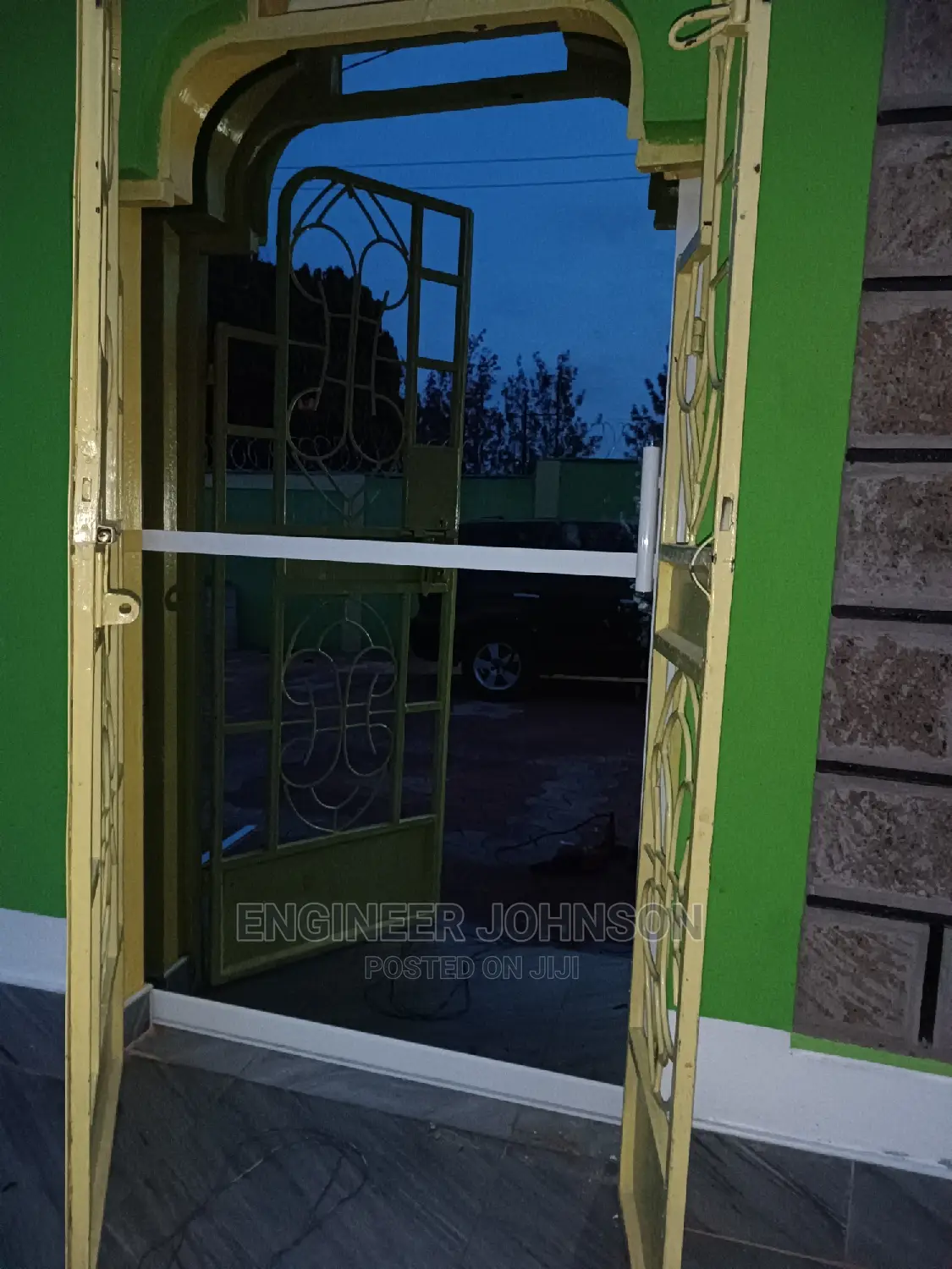 Heavy Aluminium Sliding Doors
