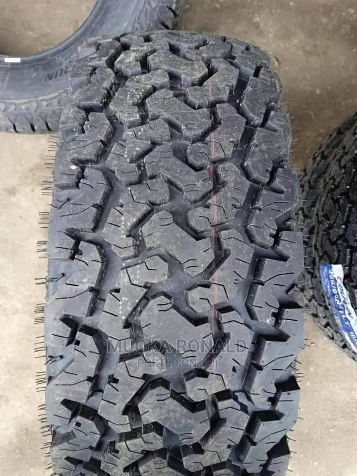 235/60r18 Durun Tyre