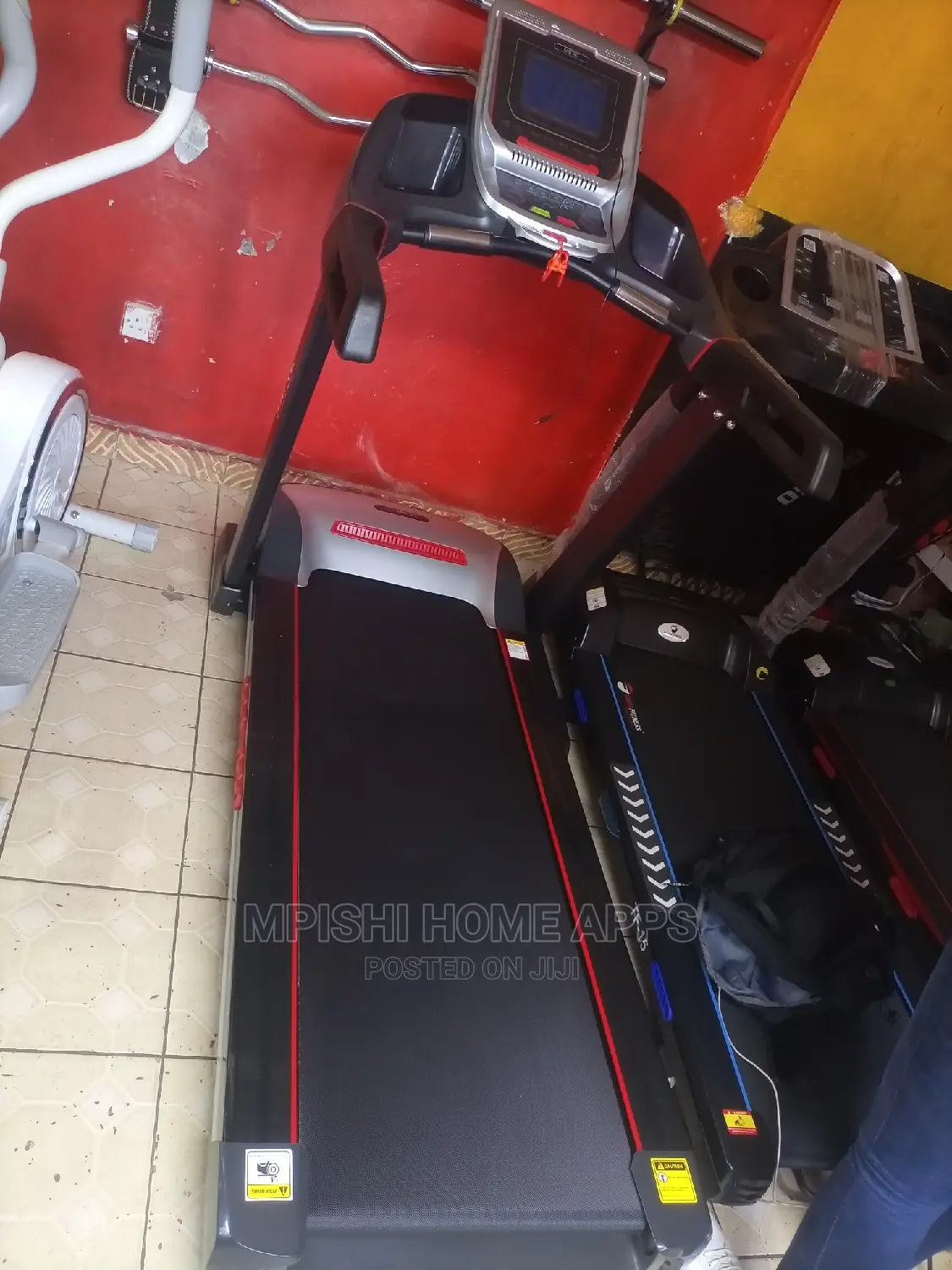 Semi Commercial Treadmill Merc V5