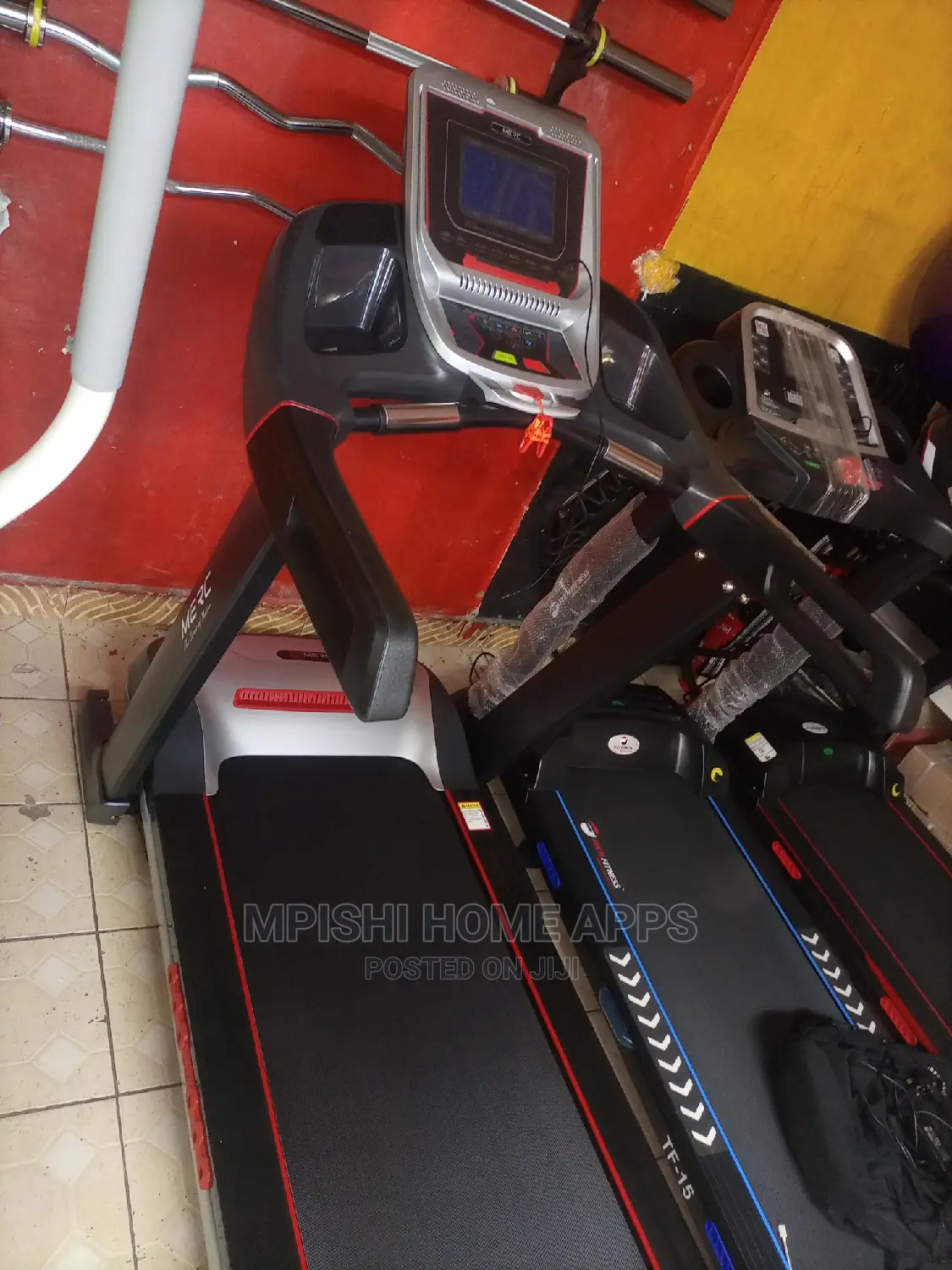 Semi Commercial Treadmill Merc V5
