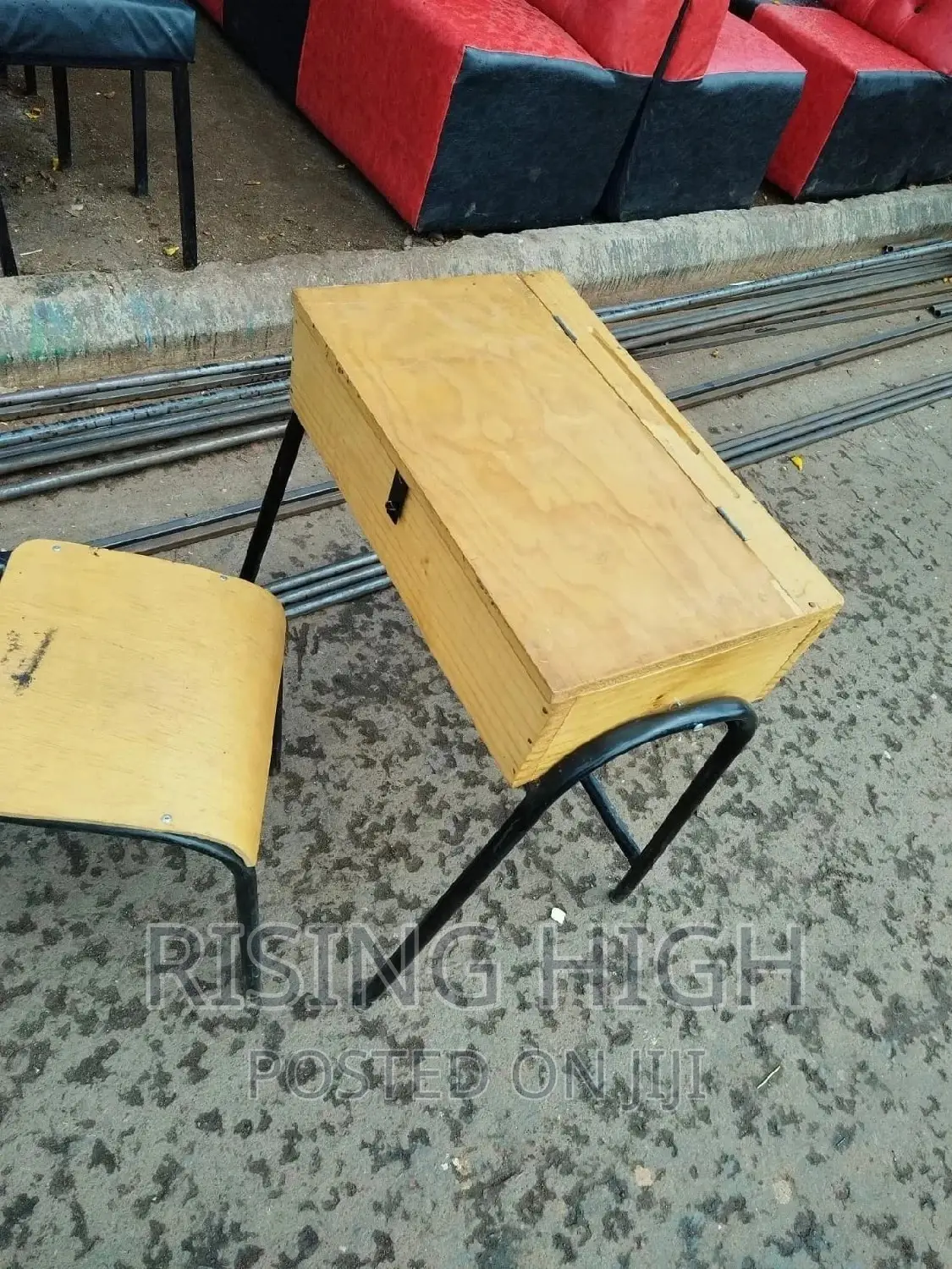 Strong Best Quality School Lockers and Chairs