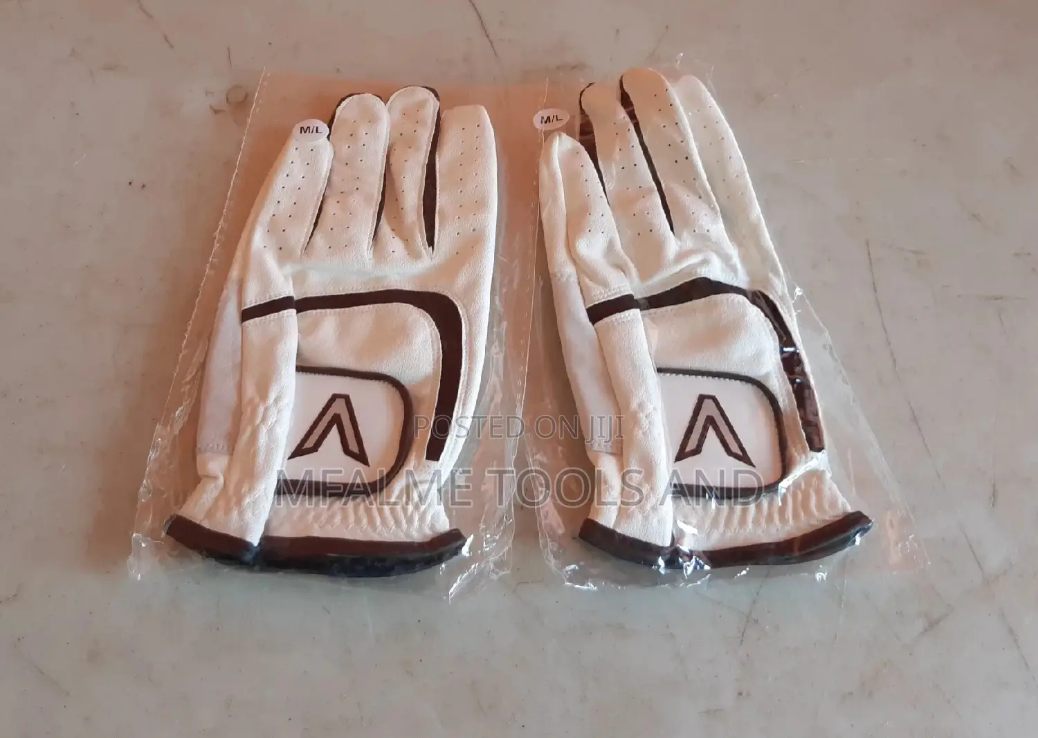 Golf Gloves - M/L Left Hand Brands New or Used Ex-Uk