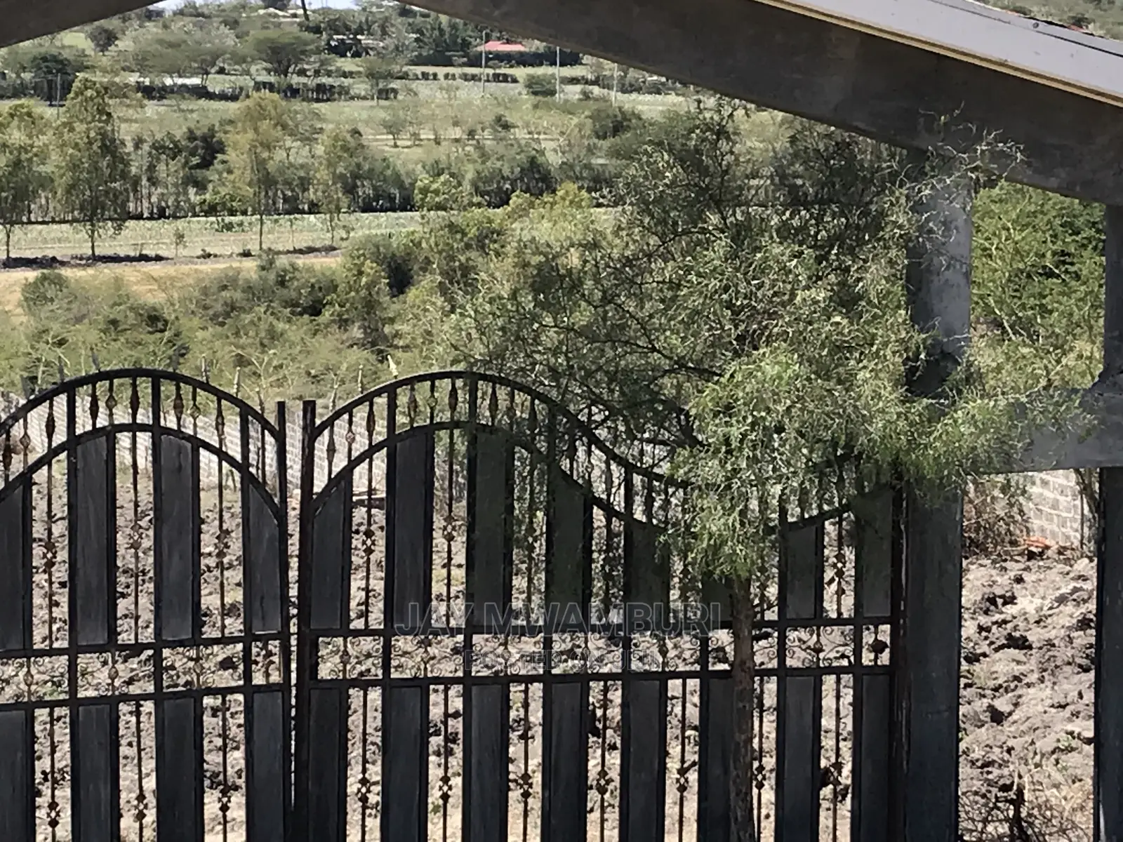Two Acress Perimetre Walled Kathome Machakos