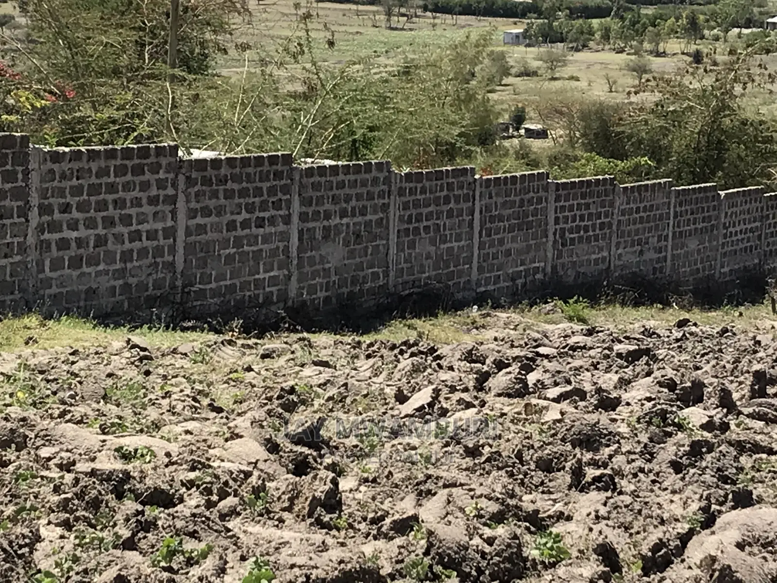Two Acress Perimetre Walled Kathome Machakos