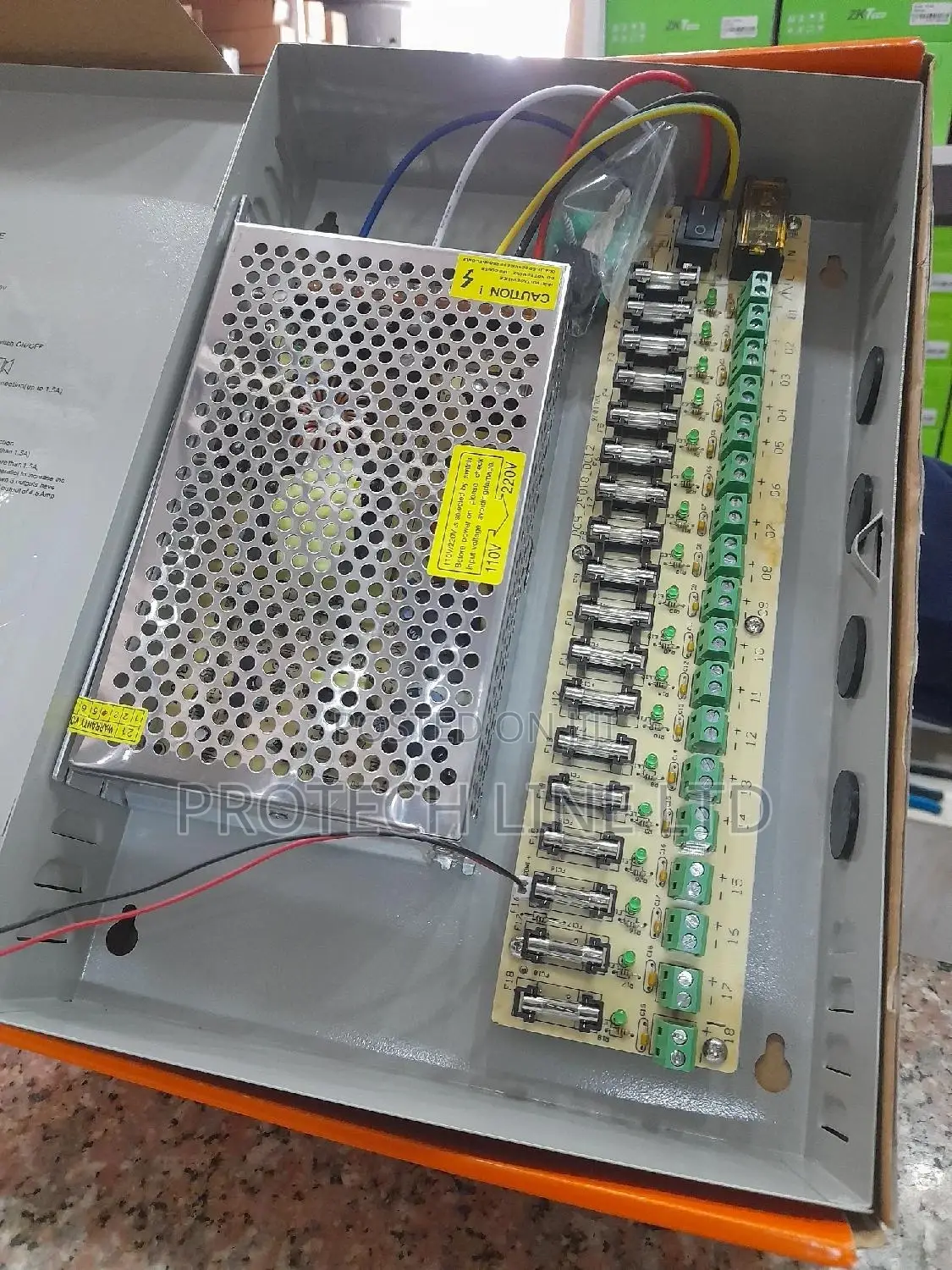 CCTV Power Supply 20amps 18port