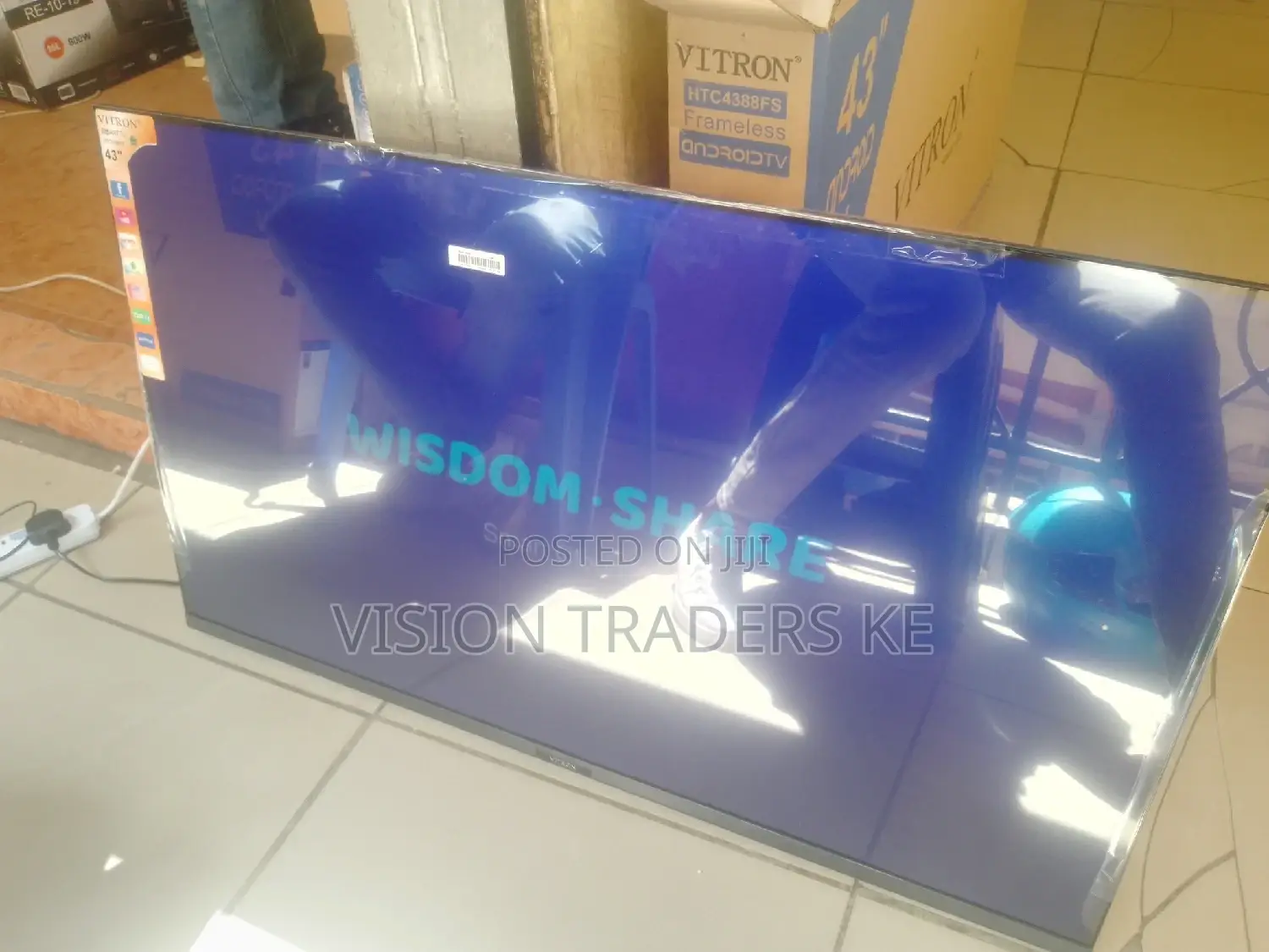 Frameless Smart Android TV 43inches