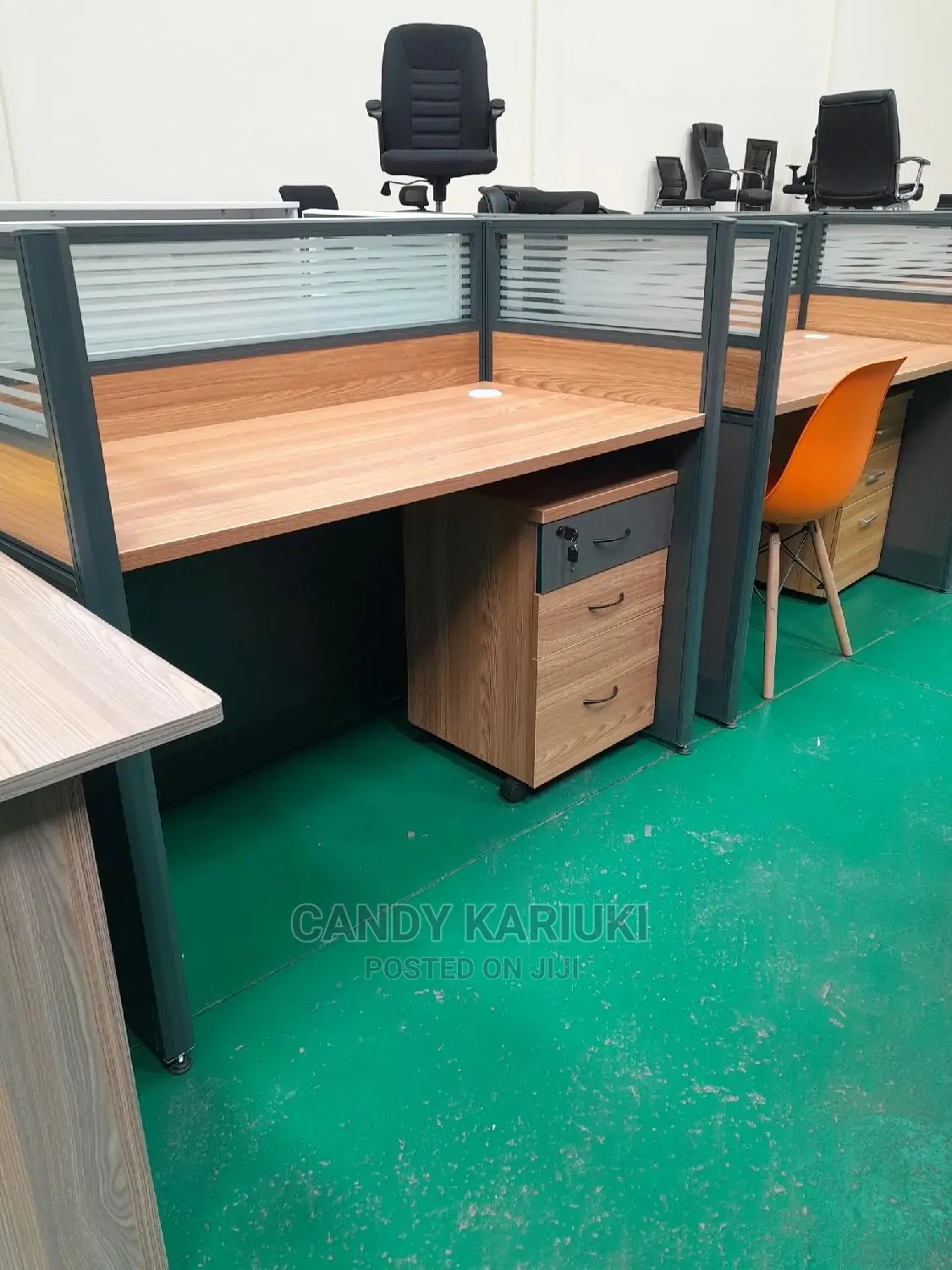 Ideal 2 Way Workstation