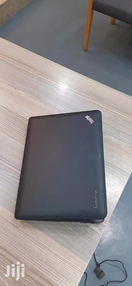 Laptop Lenovo ThinkPad X131e 4GB Intel Core 2 Duo HDD 320GB