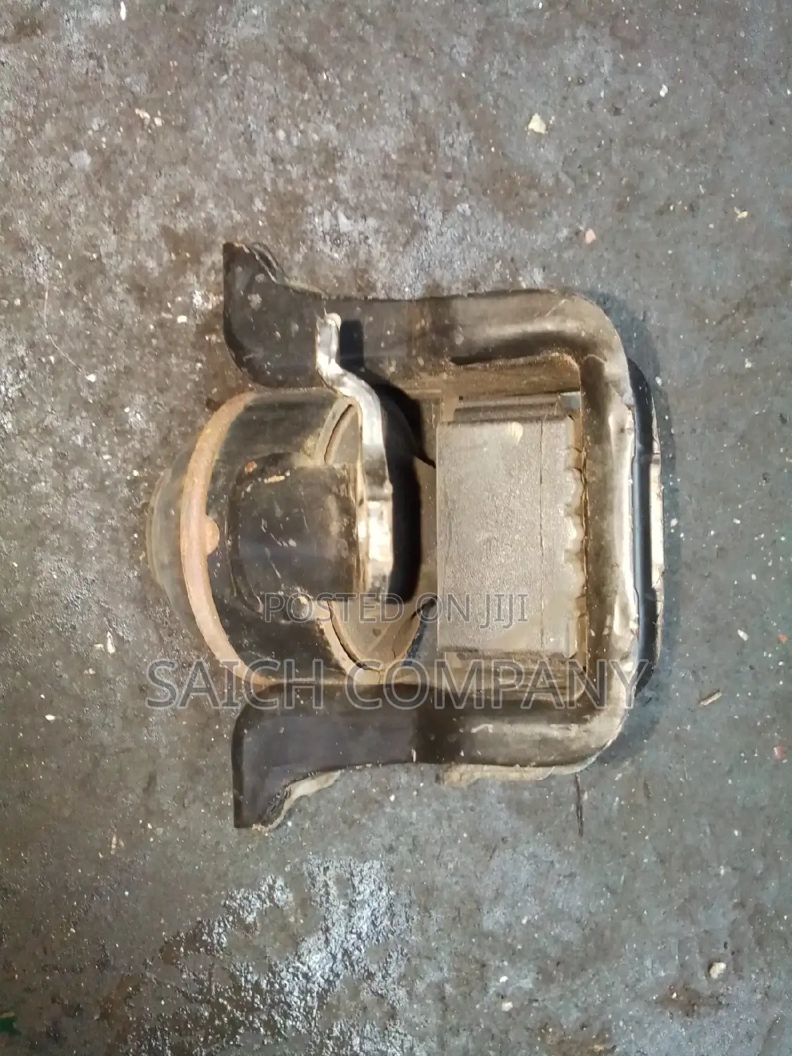 Daihatsu Mira Engine Mount