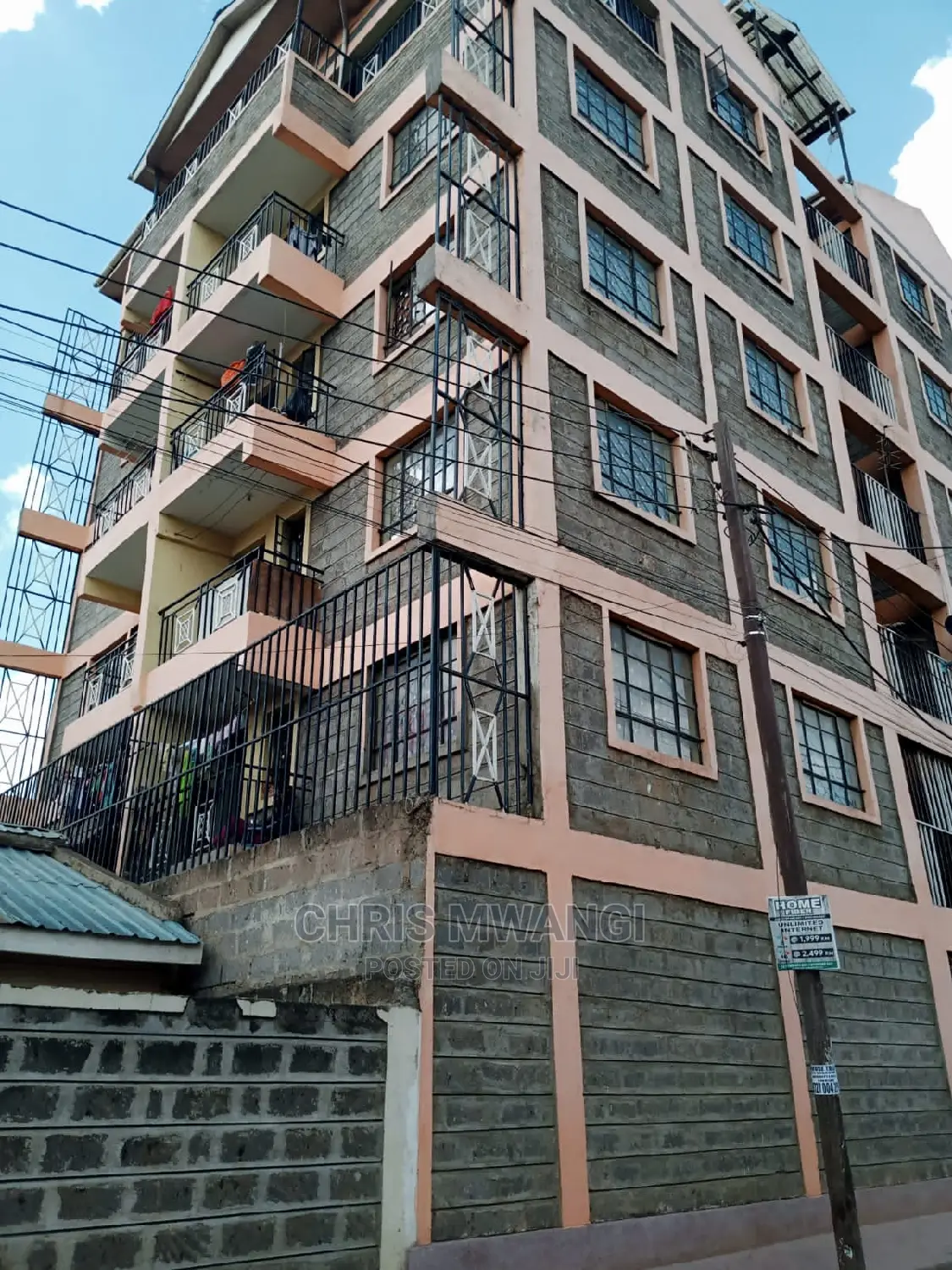1bdrm Block of Flats in Huntets, Hunters Estate for Sale