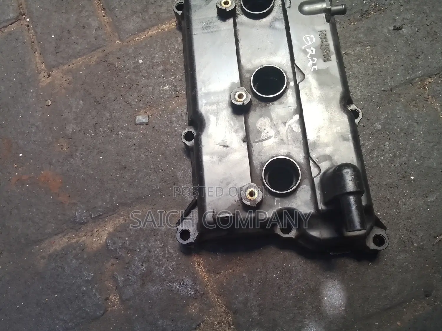 QR25 Engine Top Cover