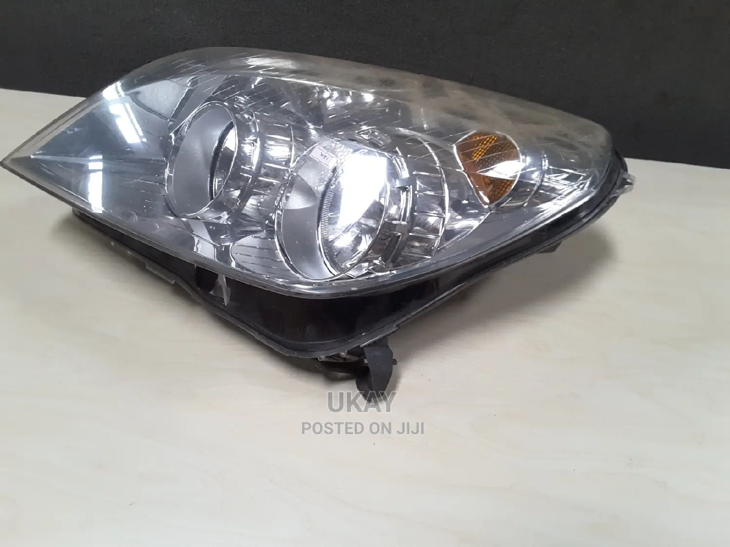 Uk- Brand New Opel Astra Headlights