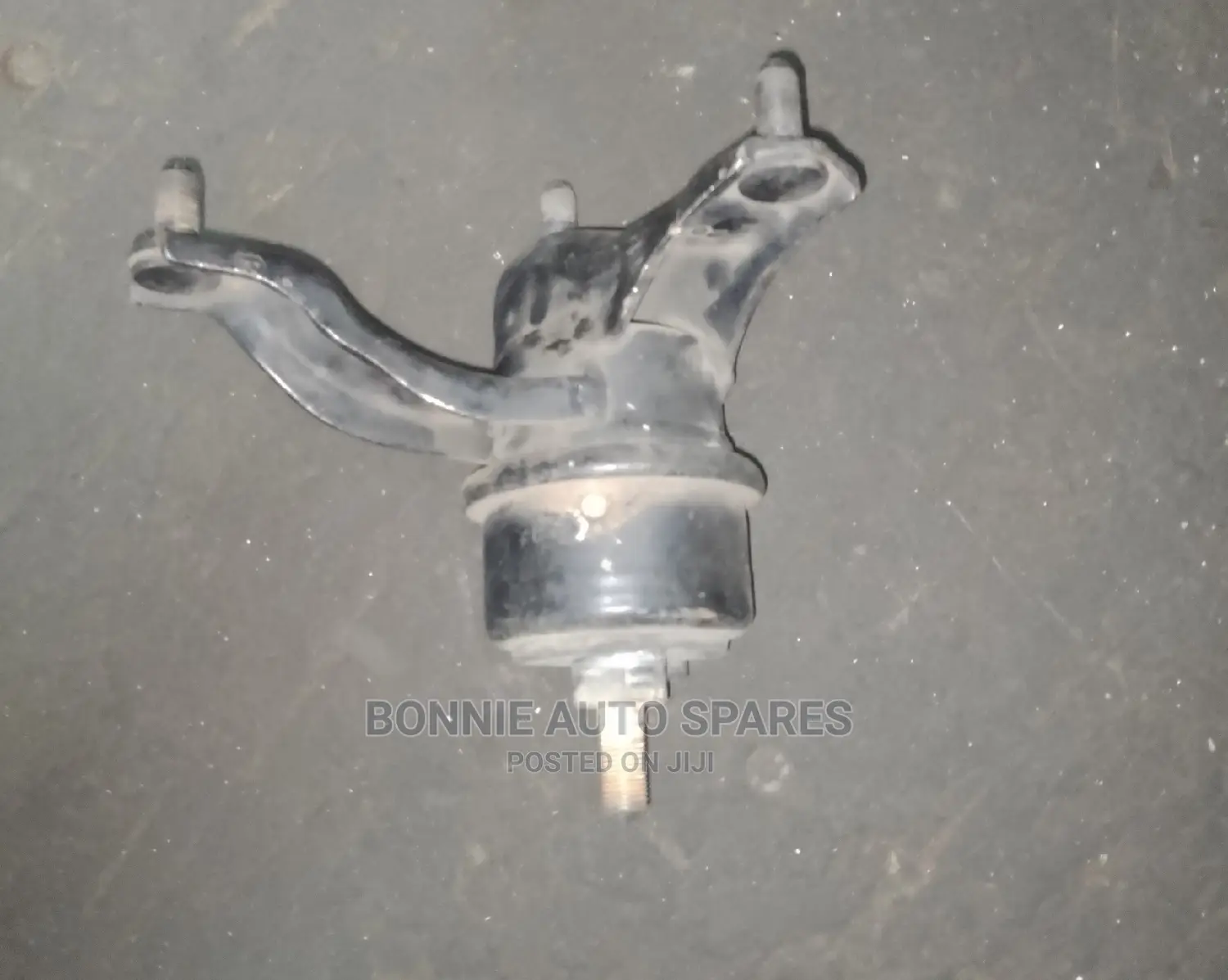 1MZ Harrier Engine Mount