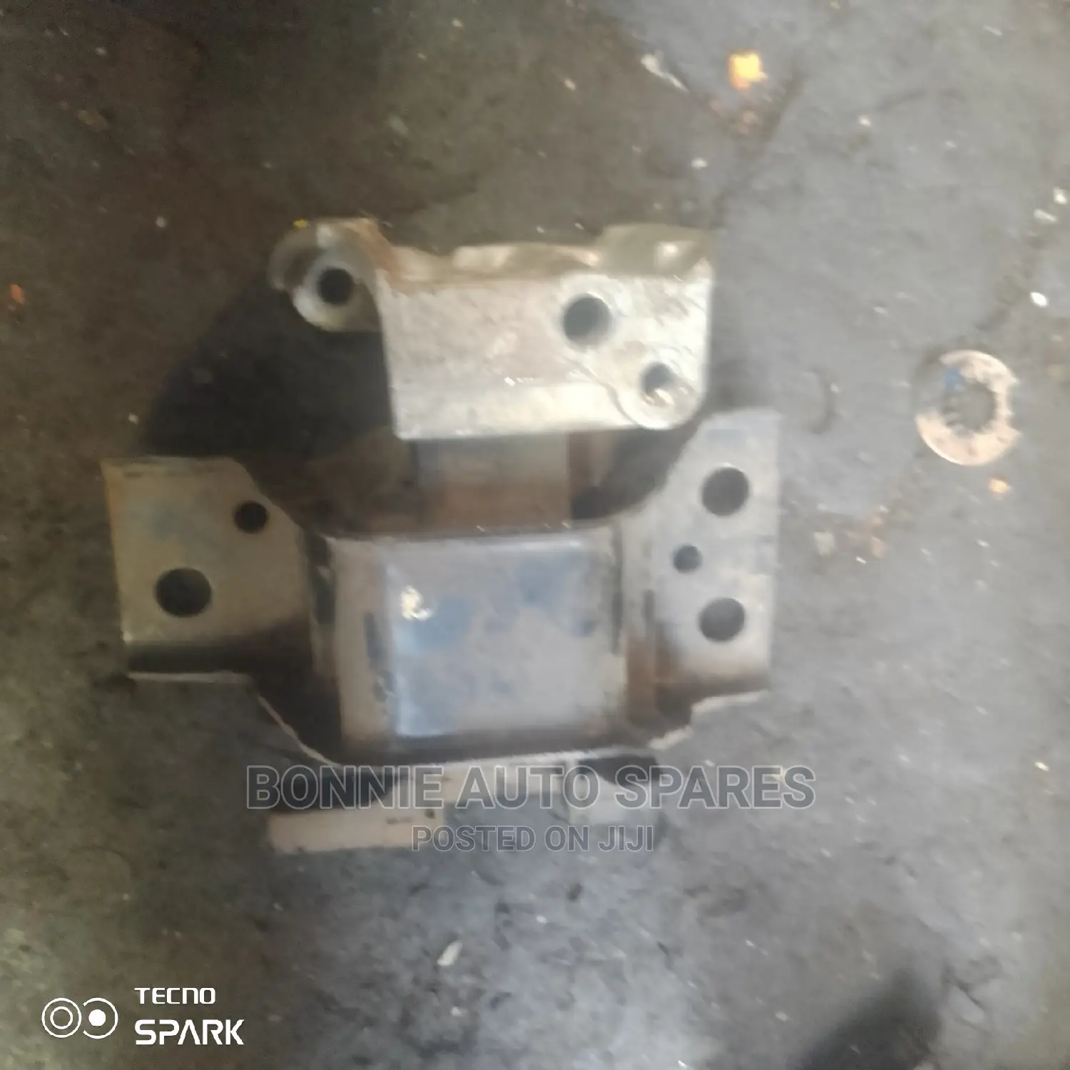 Nissan Wingroad Engine Mount