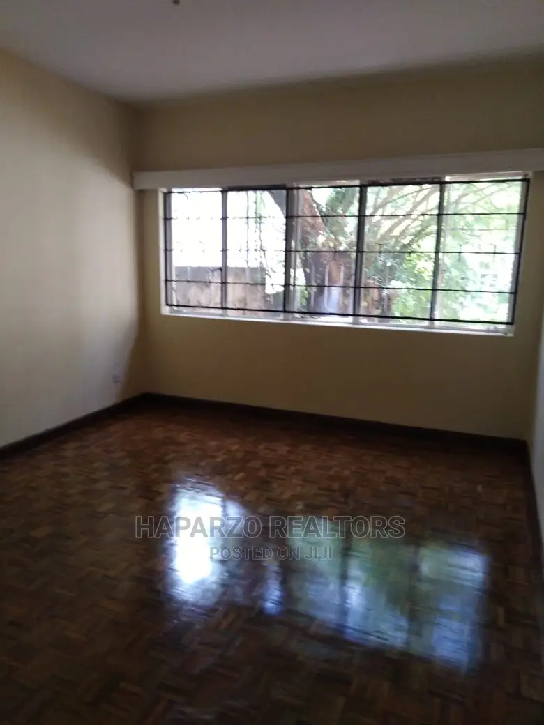 To Let: 3bedroom Commercial Apartment