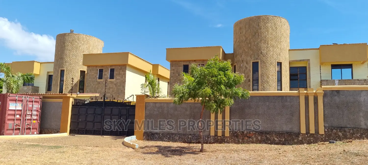 4bdrm Villa in Jumba Ruins, Mtwapa for sale