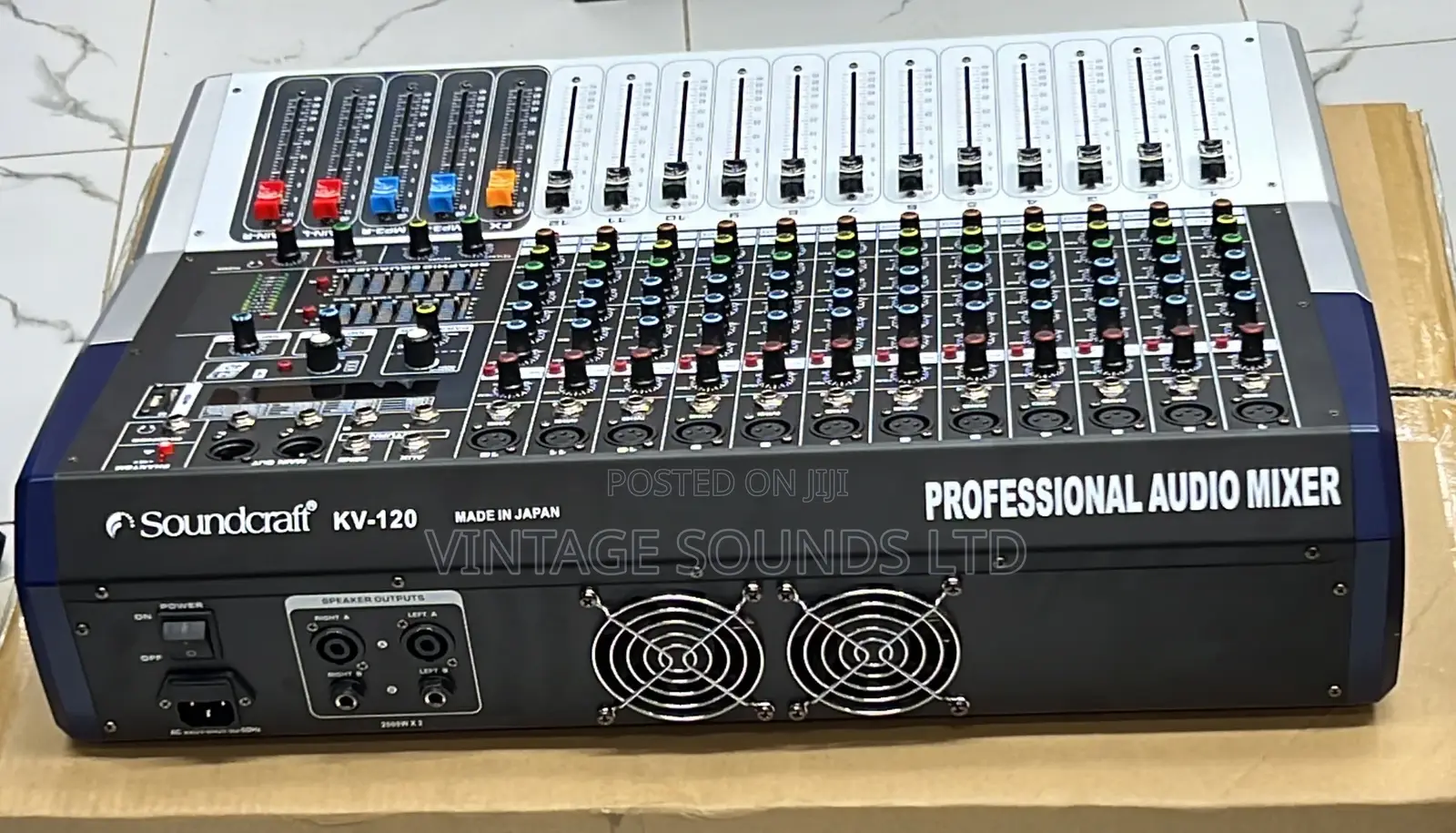 Soundcraft KV120 12 Channel Powered Pro Mixer