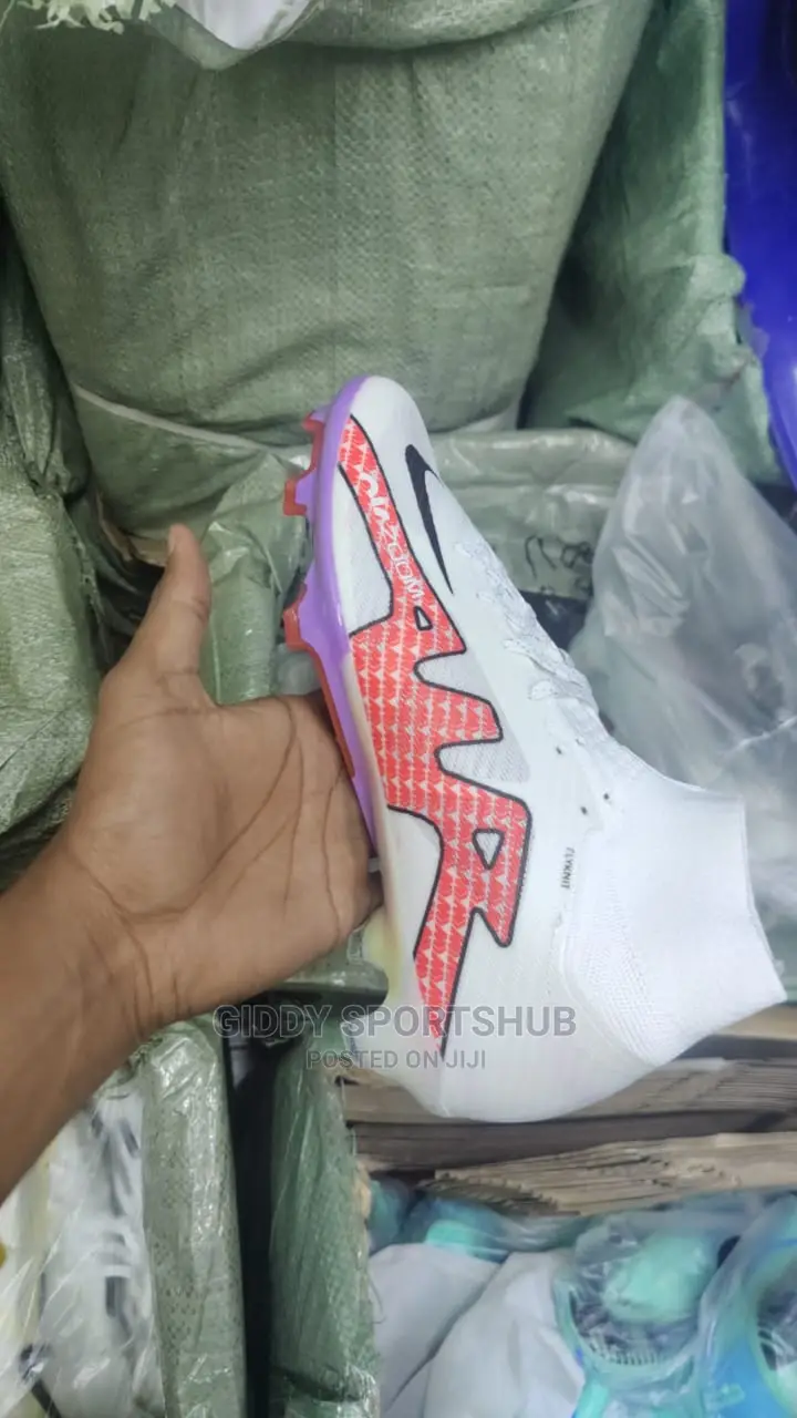 Nike Zoom Soccer Shoes