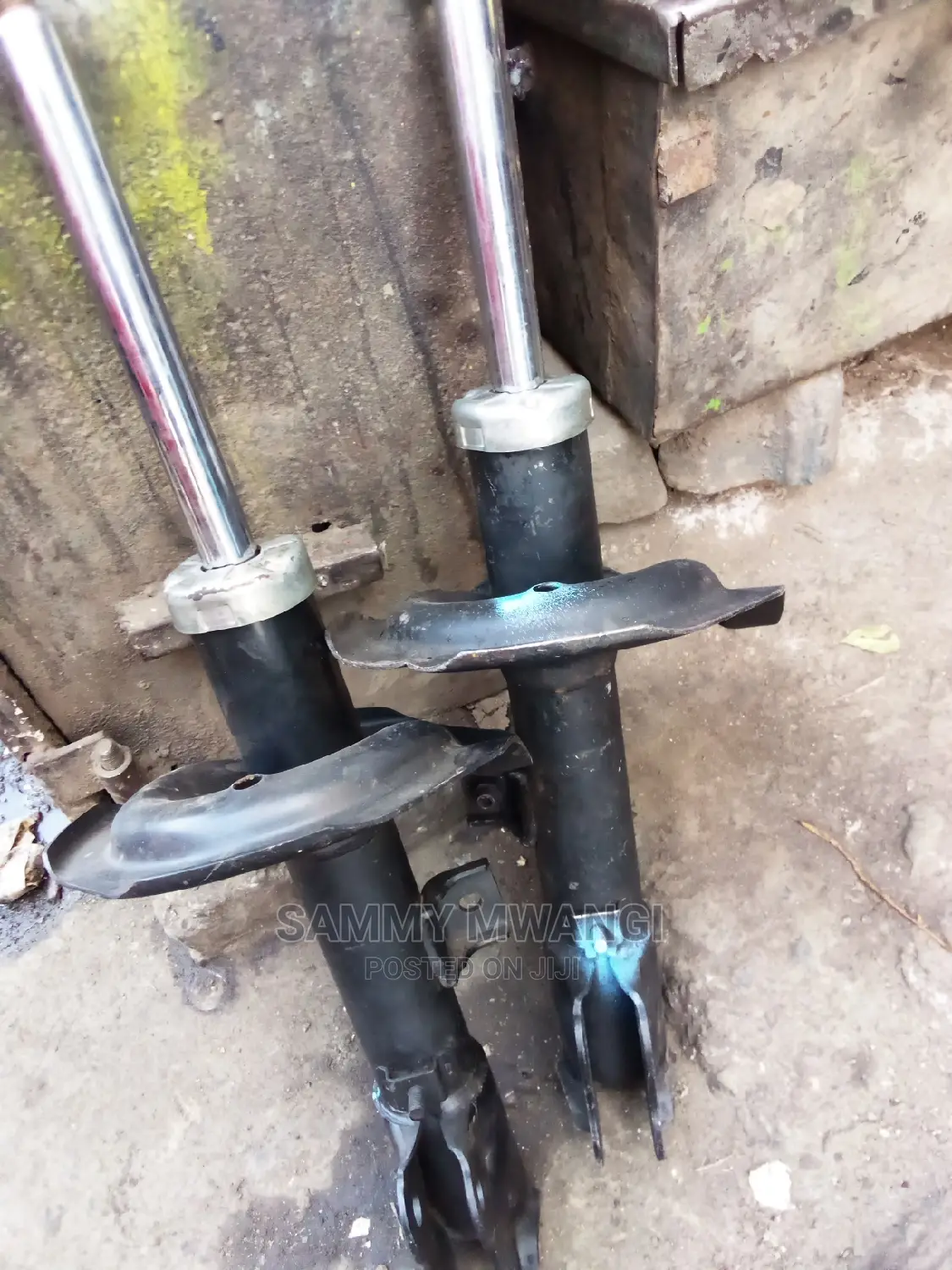 Mistrubishi Fortis Front Shocks
