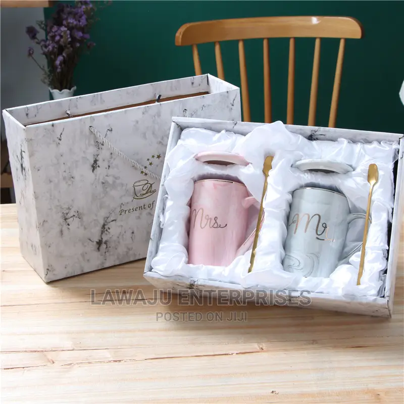 Valentines Mr Mrs Couple Mug Gift Set