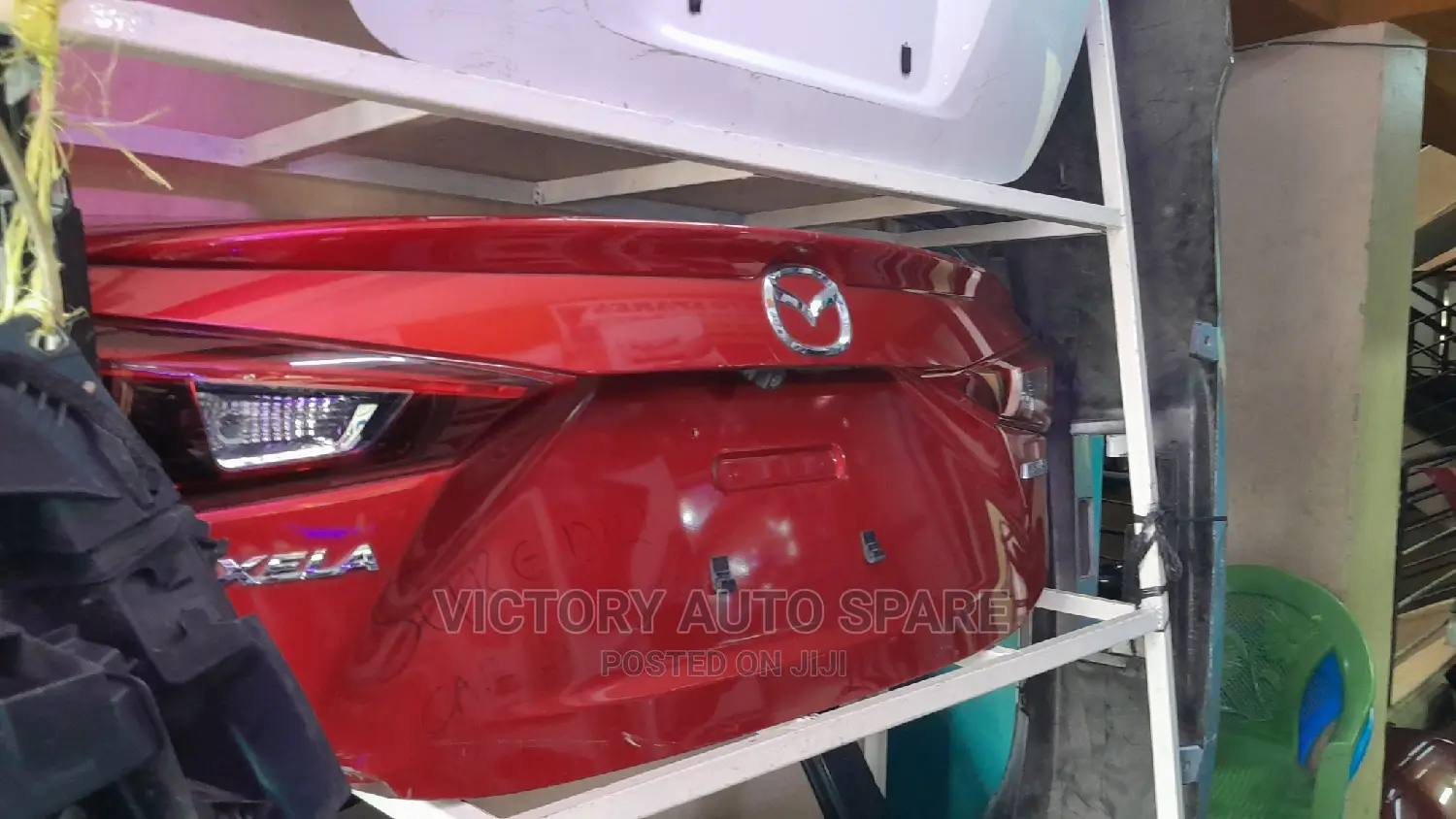 Mazda Axela 2012/2013 Boot Saloon