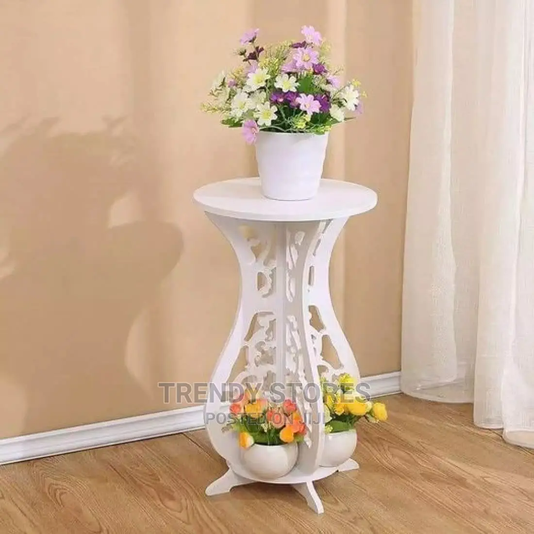 Quartered Decor/Coffee/ Flower Table + Place Mat .