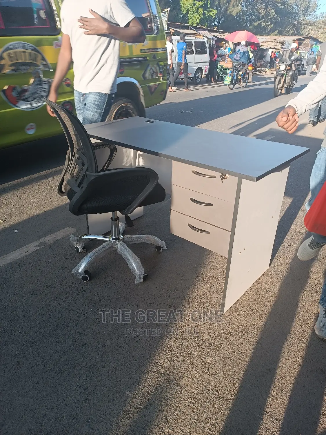 Office Desk+Office Chair