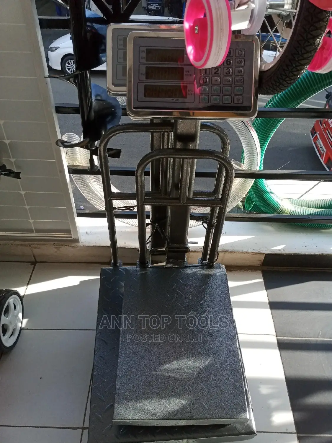 300 Kg With Grill