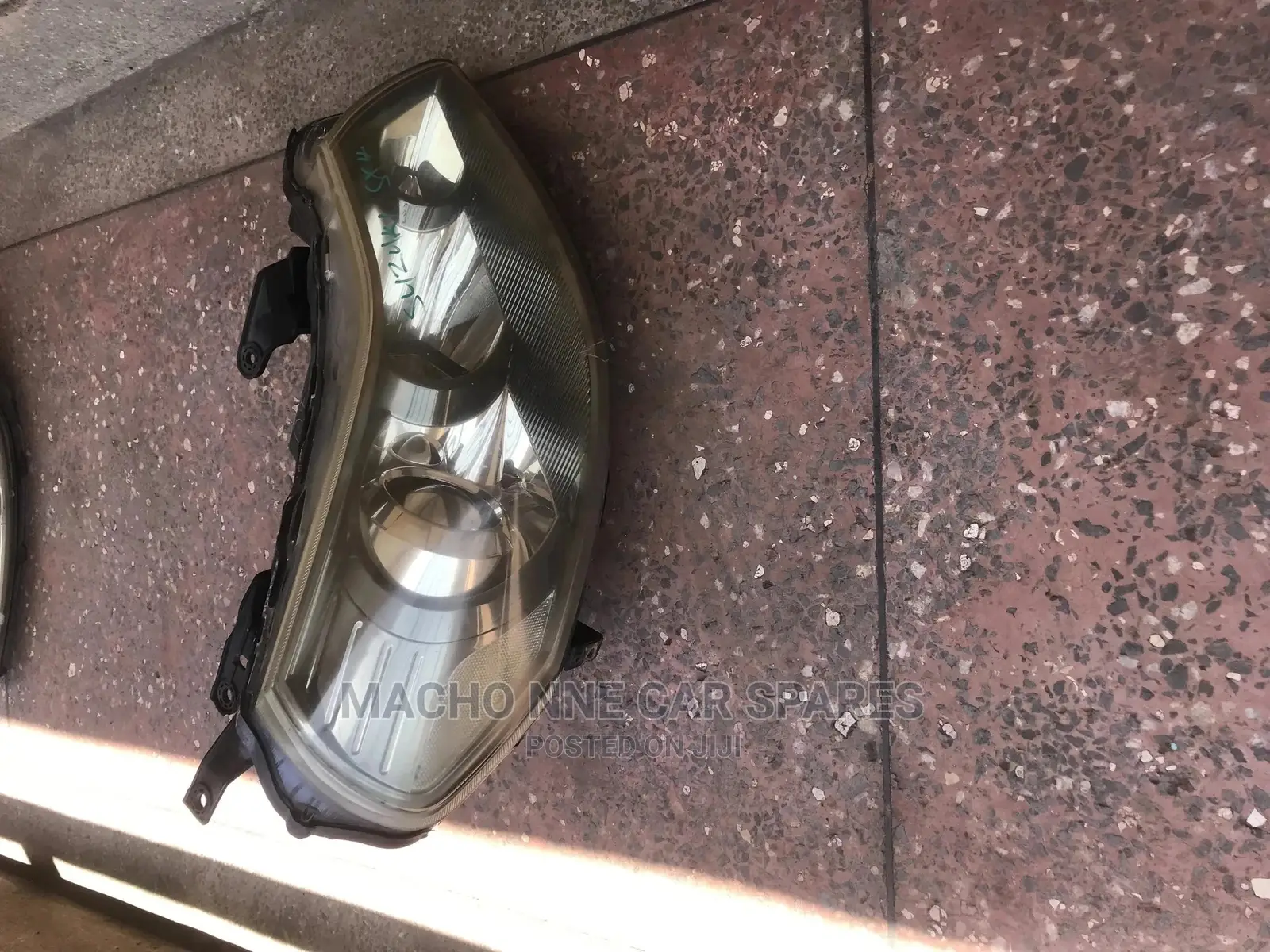 Suzuki SX4 Non Xenon Headlight