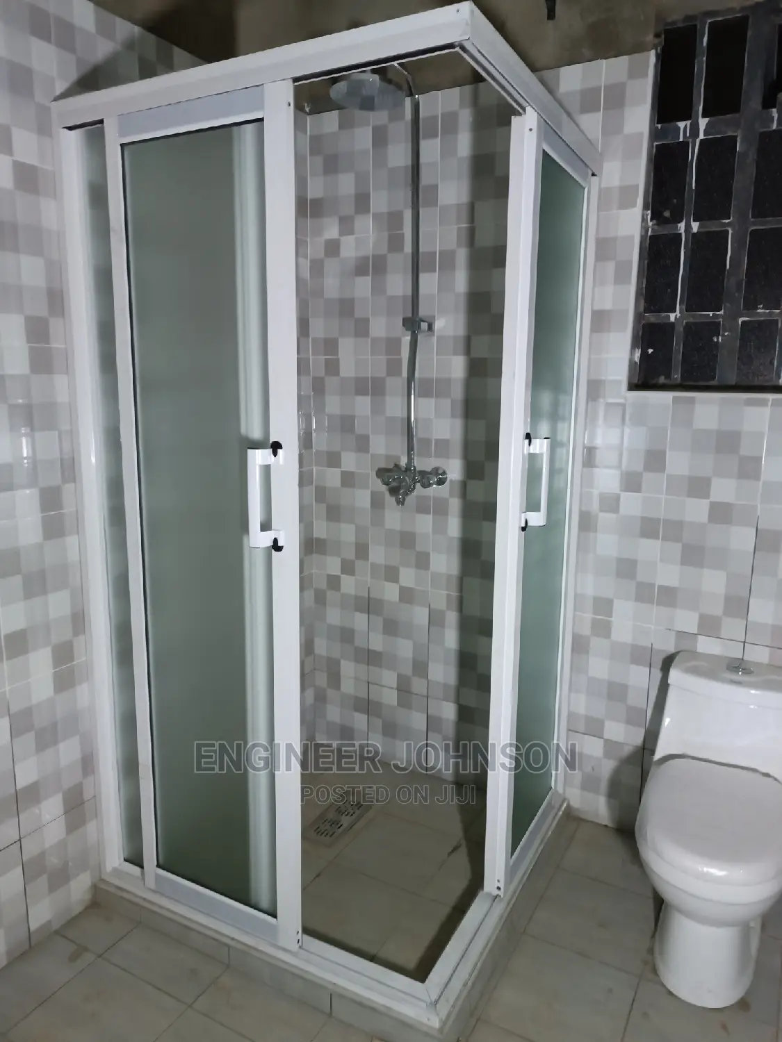 Corner L-shape Shower Cubicle