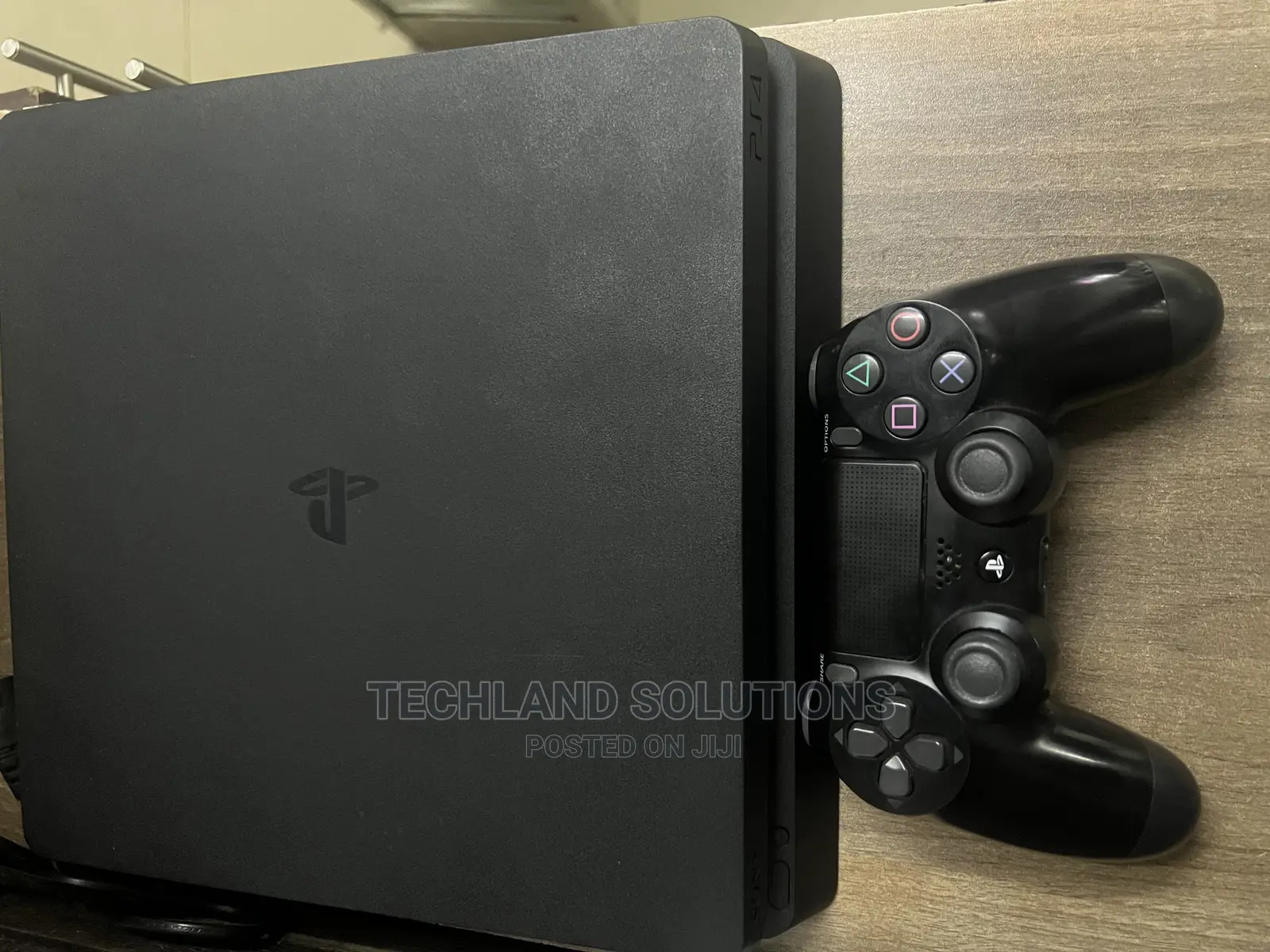Playstation 4 Slim Preowned