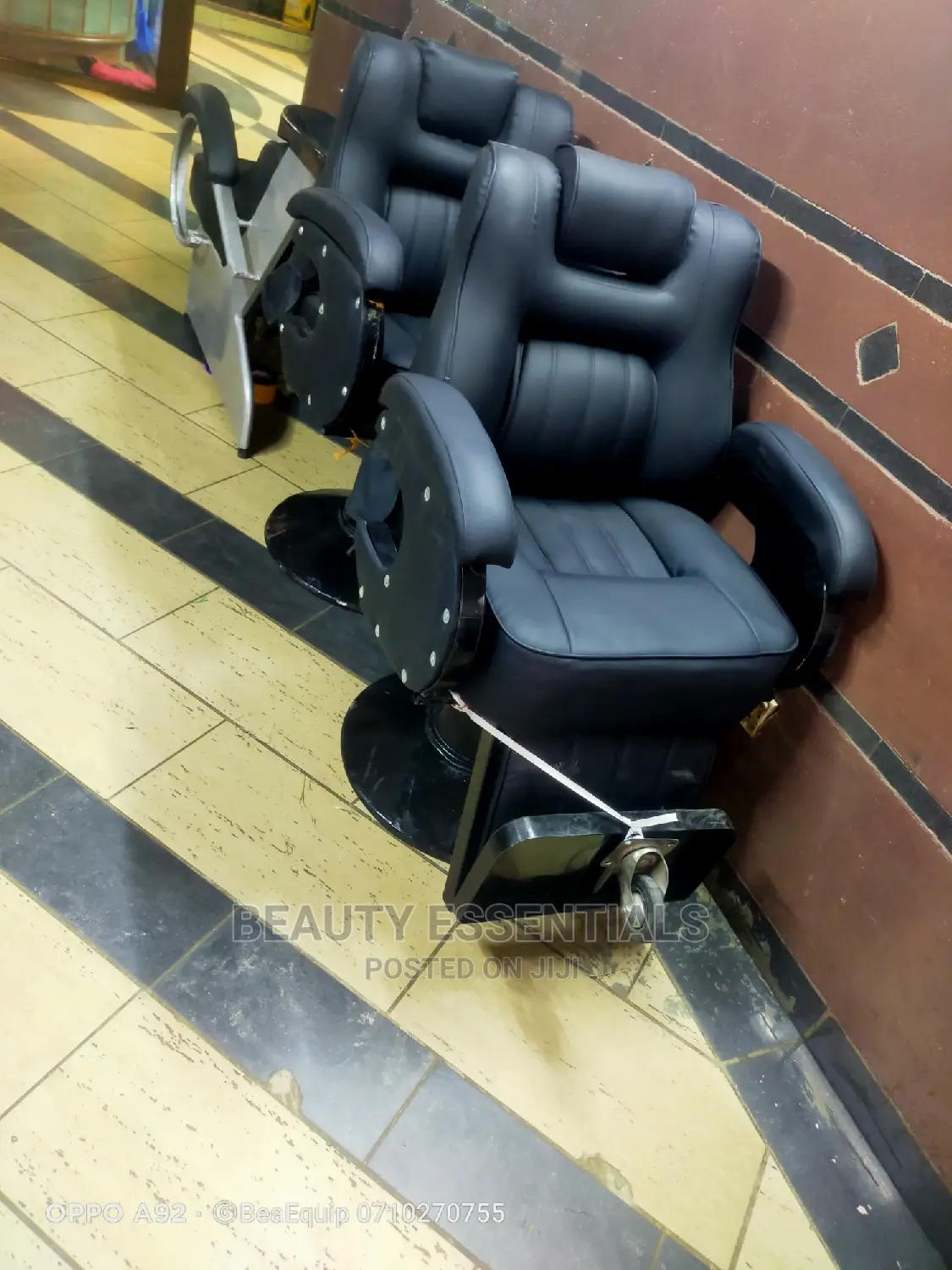 Barber Chair Executive/ Finishing Chair