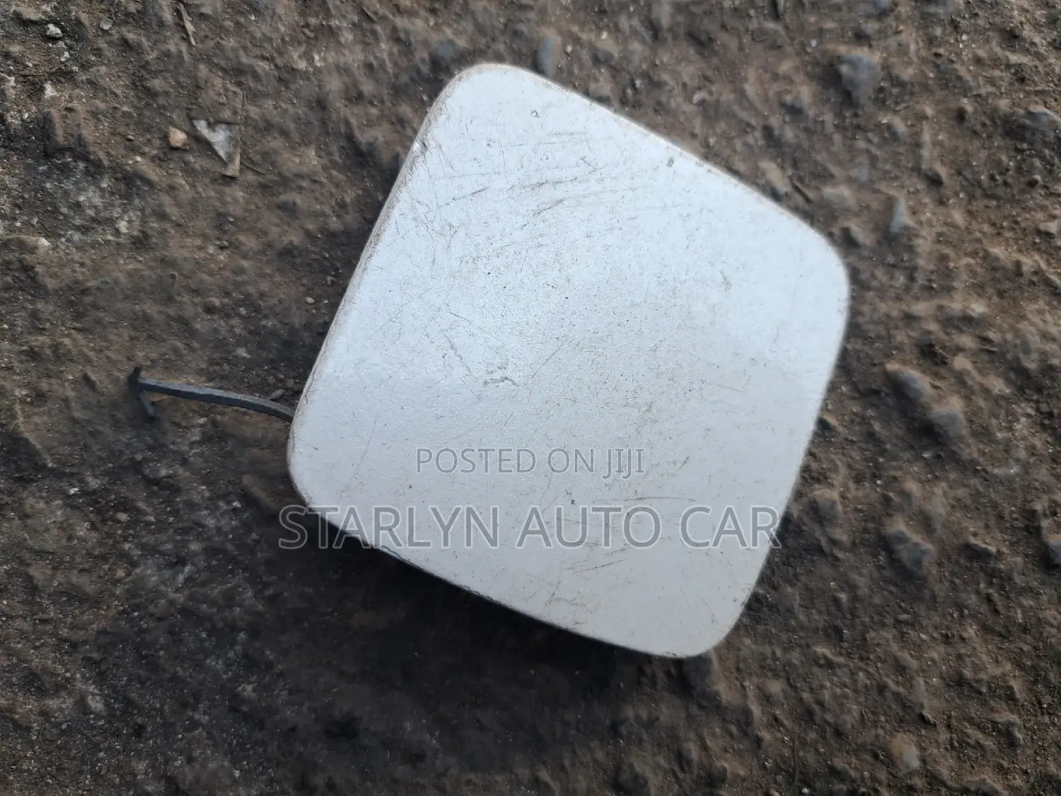 Towing Hook Cover Vanguard 2008