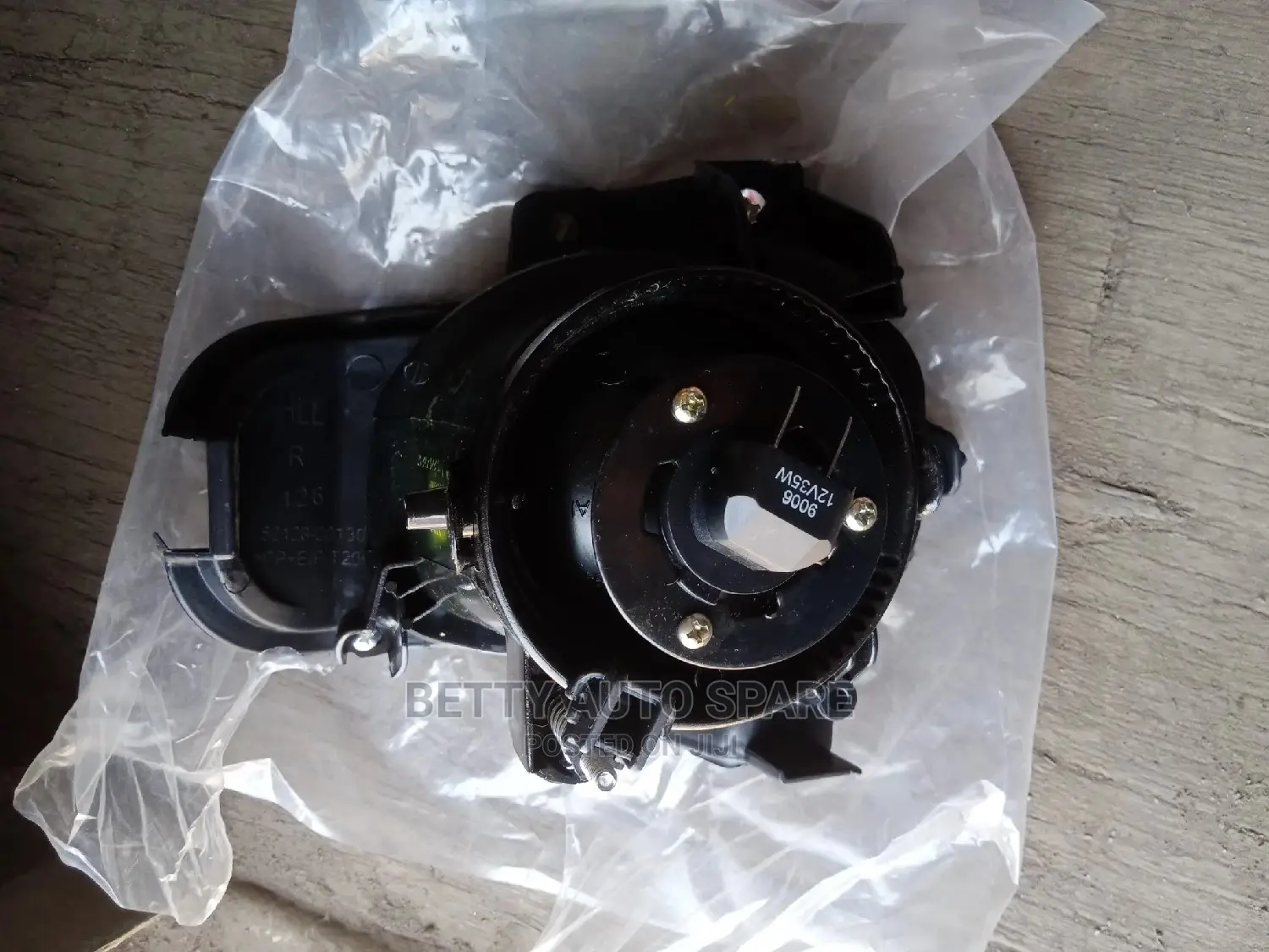 Premio 240 Foglights (2005)