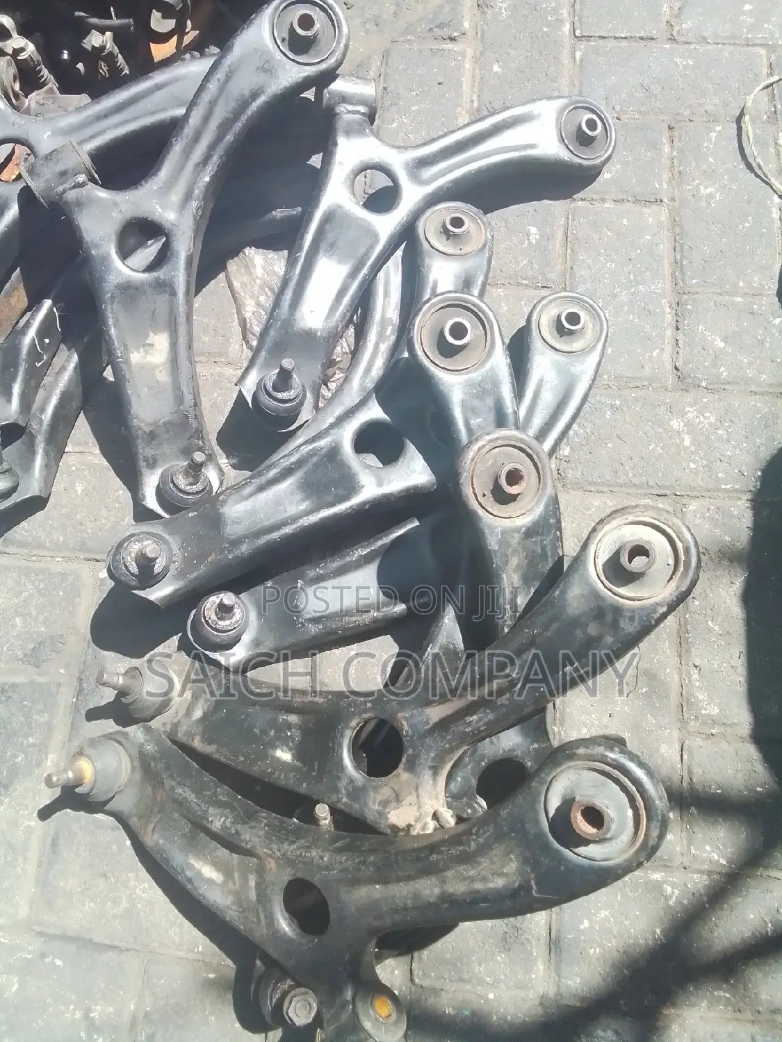 Suzuki Wagon R Suspension Arms