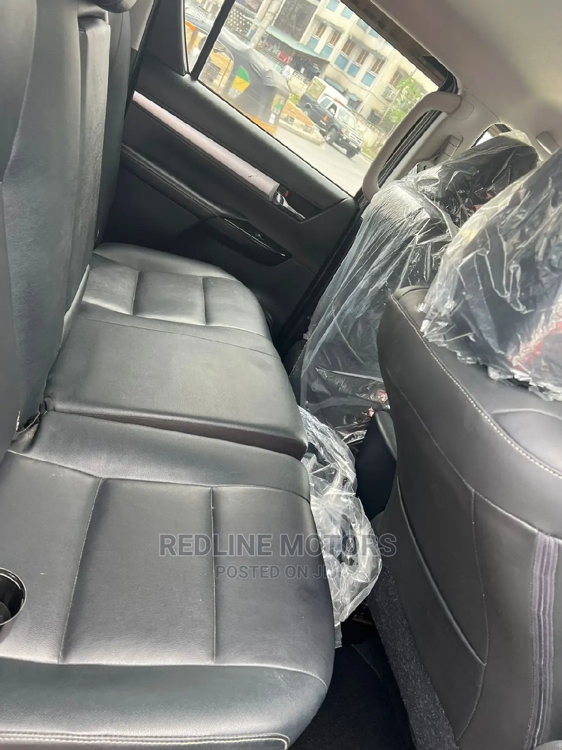 Toyota Hilux 2016 Gray
