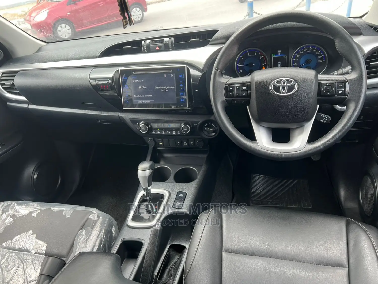 Toyota Hilux 2016 Gray